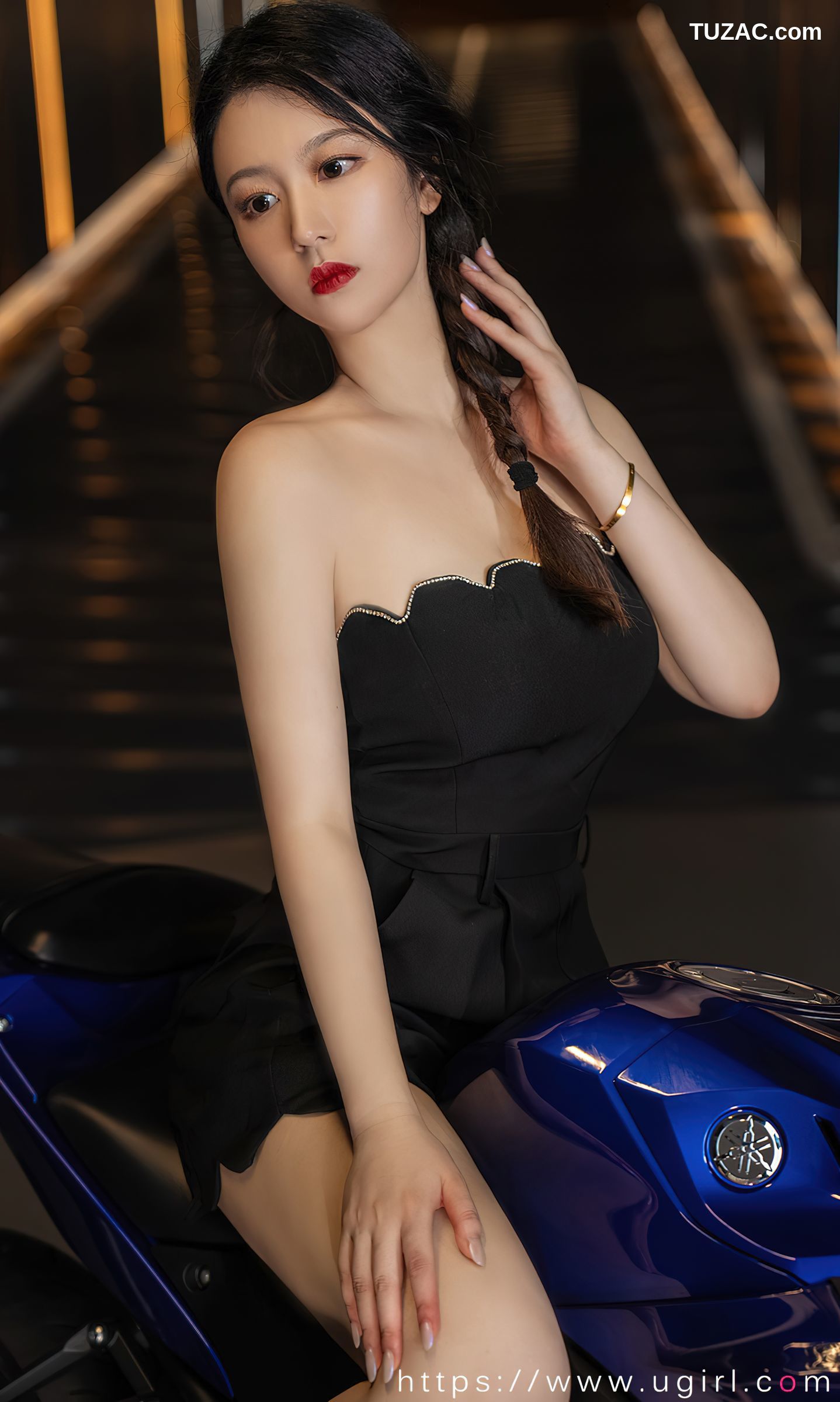 UGirlsApp尤果圈爱尤物-2661-钟晴-《想牵你的手》