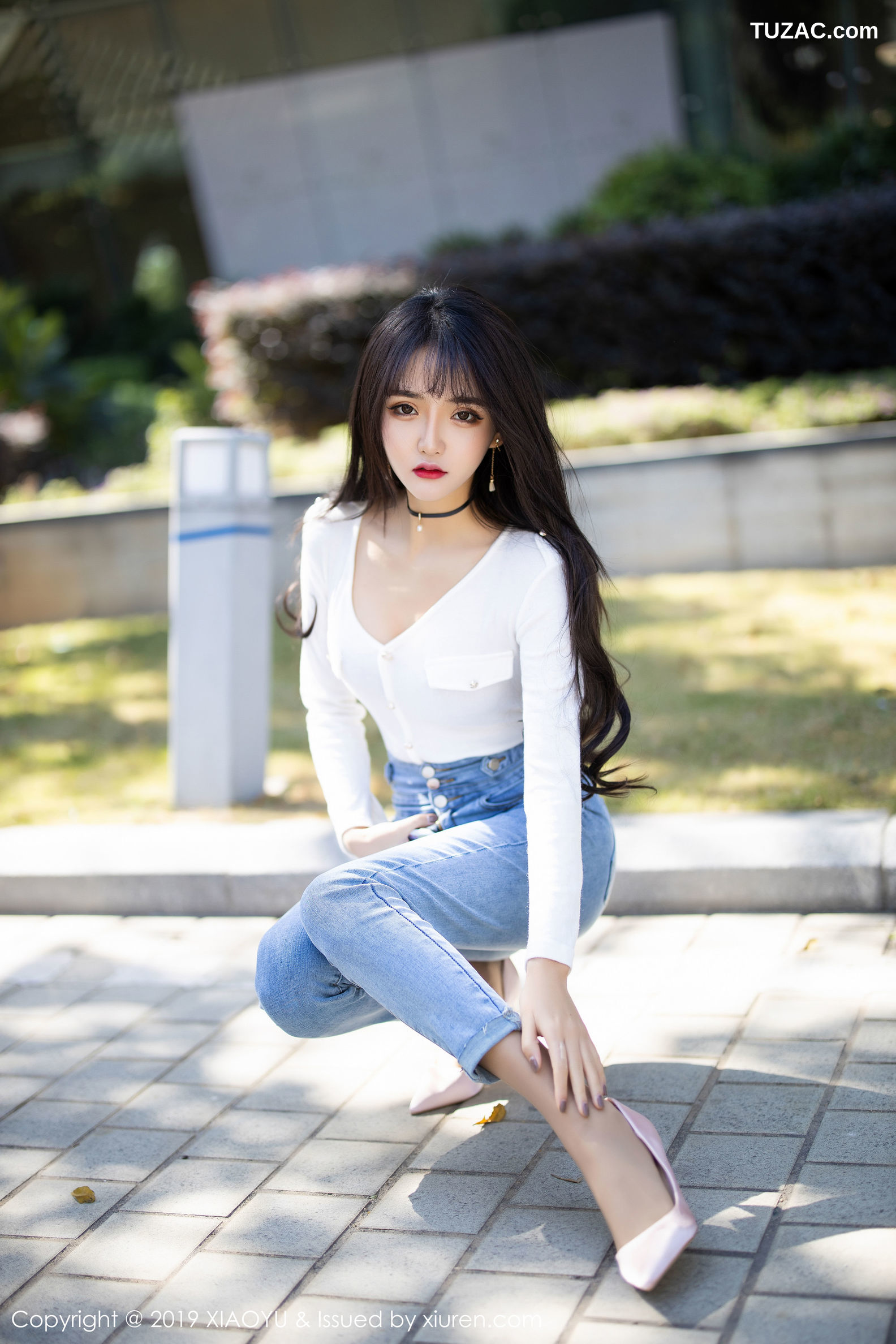 XiaoYu语画界-212-Miko酱吖-《性感牛仔裤-衬衫丝袜》-2019.12.11
