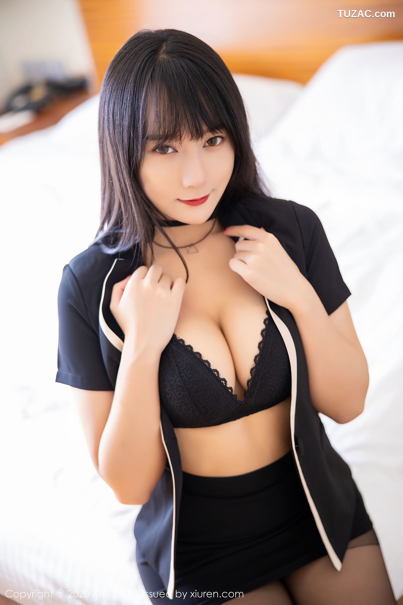 XiaoYu语画界-436-何嘉颖-《黑色的经典职场制服系列》-2020.12.23