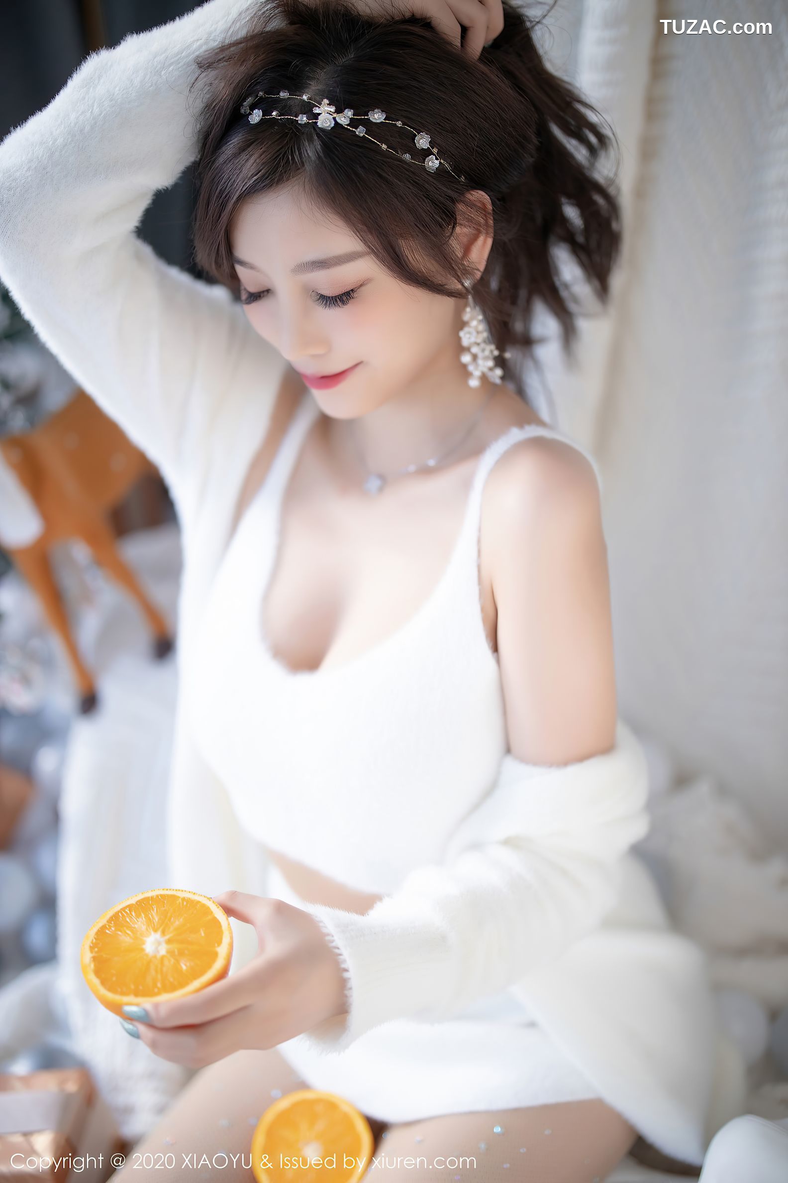 XiaoYu语画界-437-杨晨晨-《圣诞主题写真》-2020.12.24