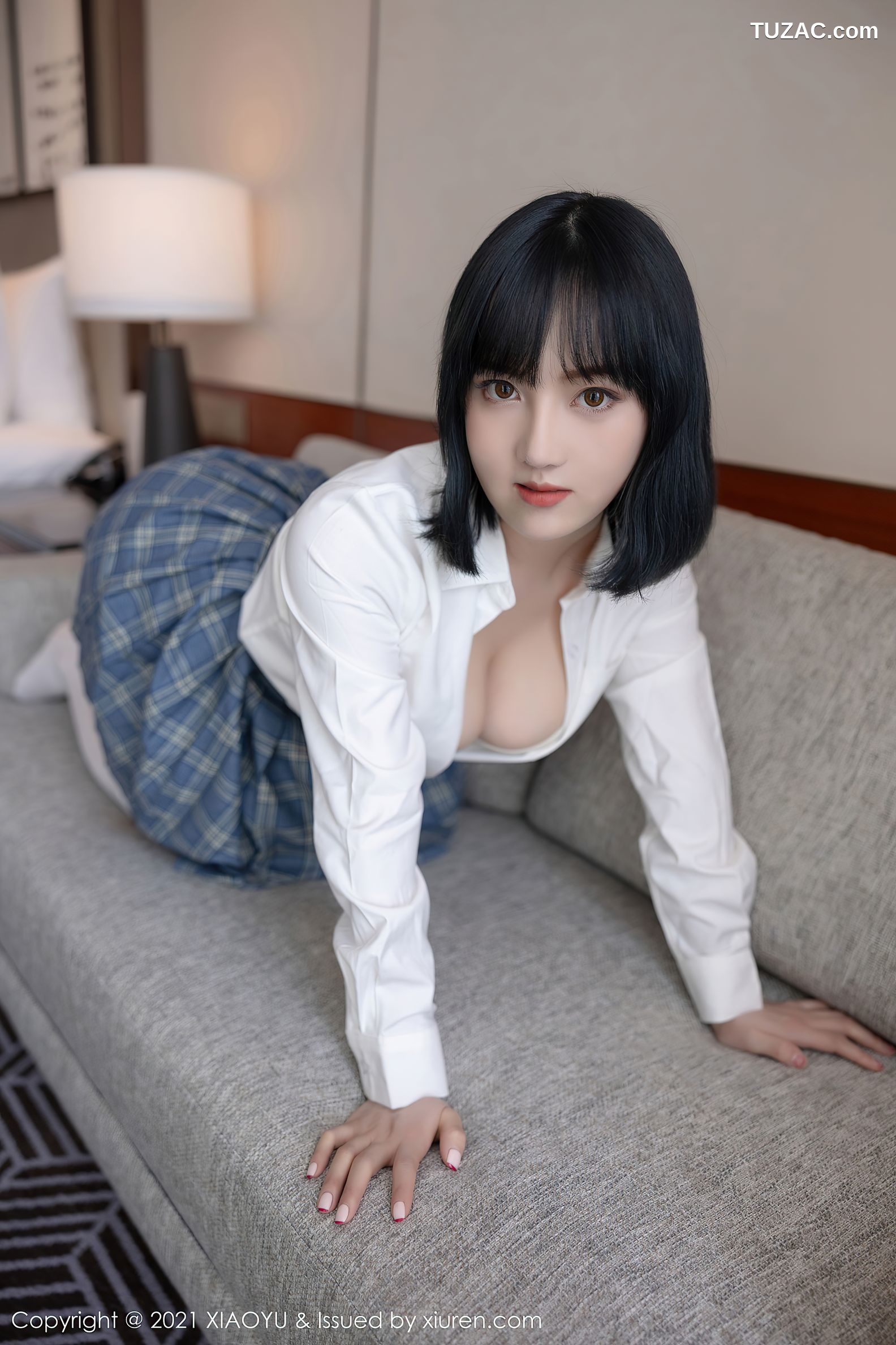 XiaoYu语画界-508-豆瓣酱-制服粉色内裤-2021.04.14