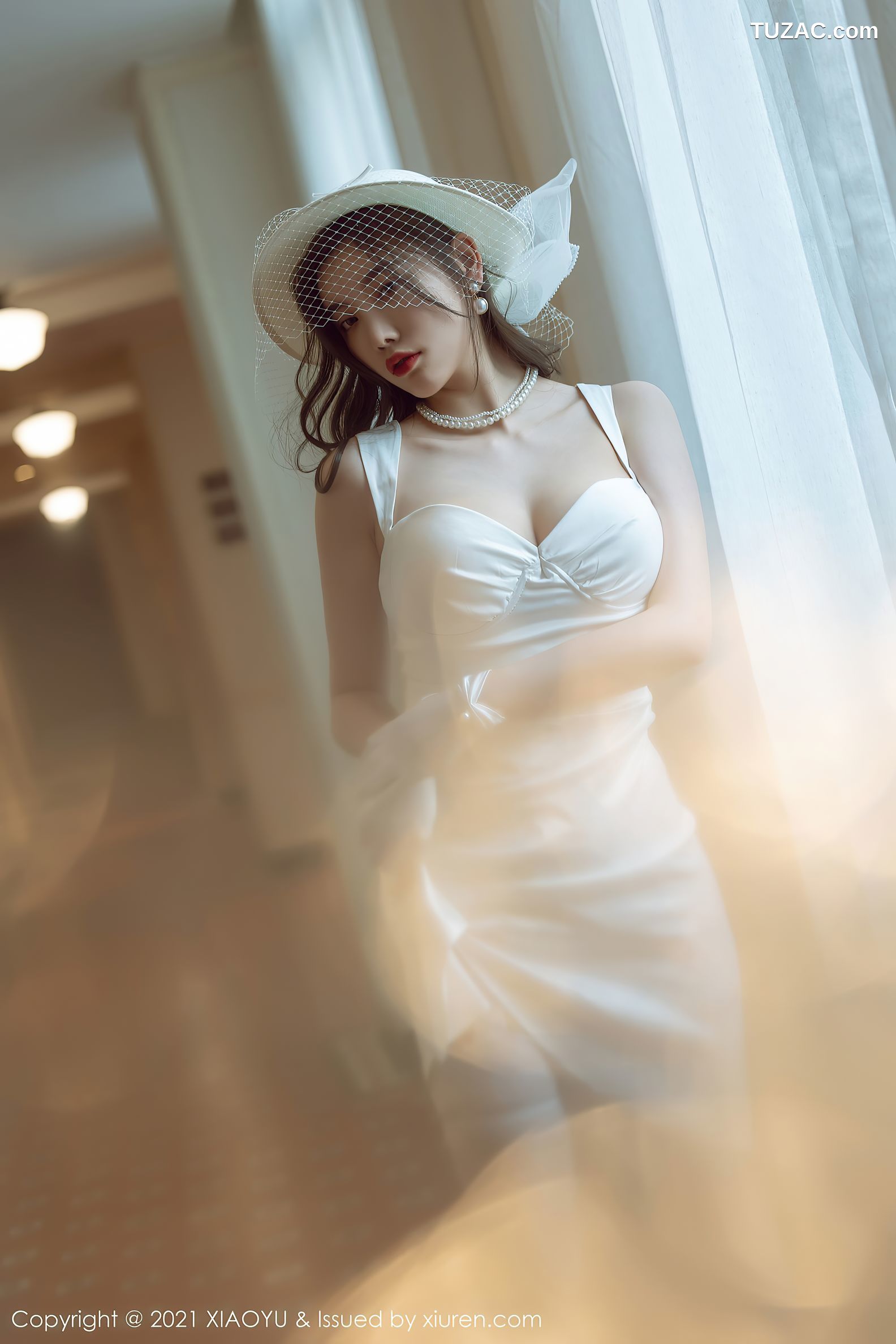 XiaoYu语画界-587-杨晨晨-白月光与朱砂痣主题蕾丝吊带袜-2021.08.06