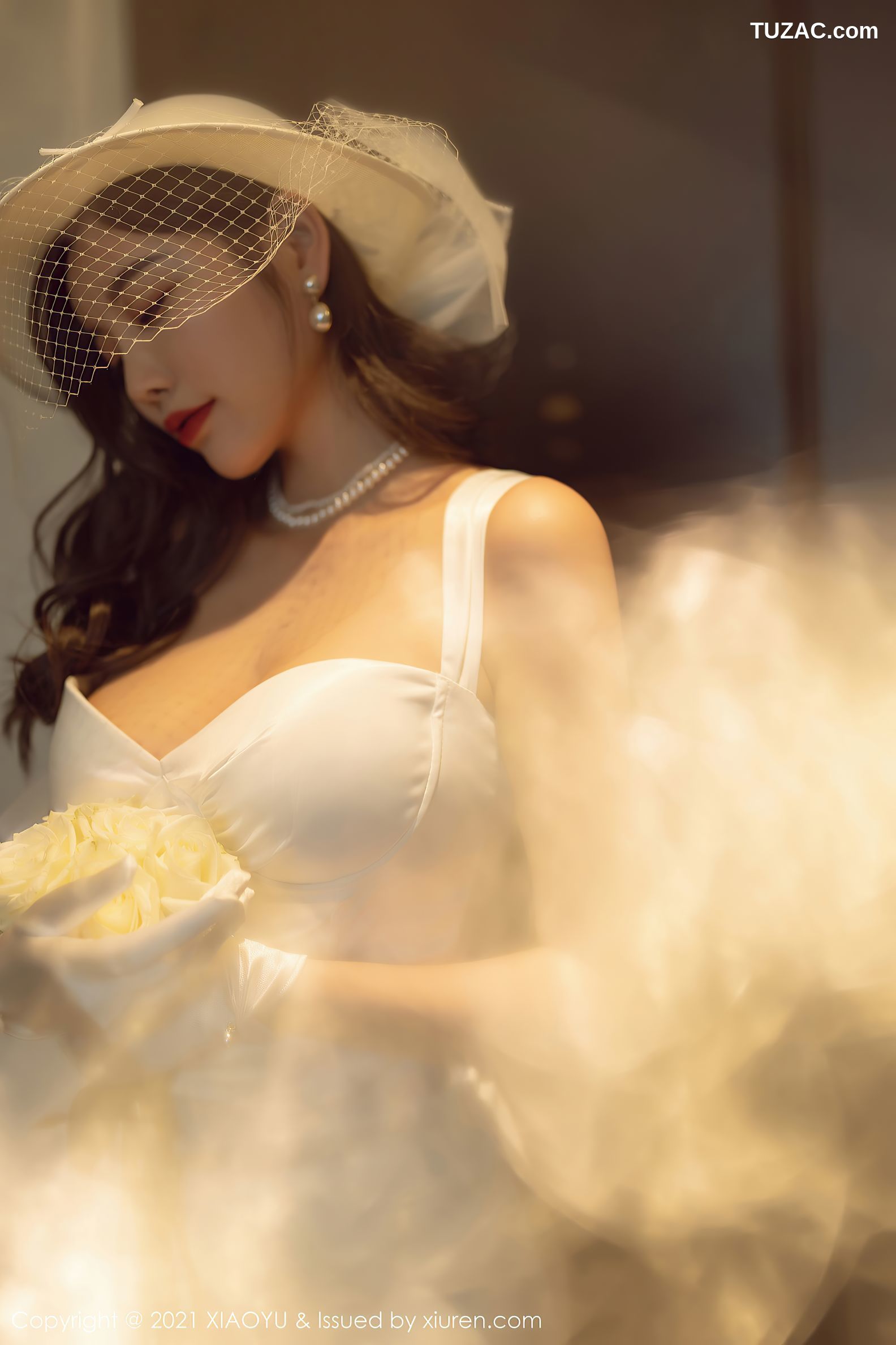 XiaoYu语画界-587-杨晨晨-白月光与朱砂痣主题蕾丝吊带袜-2021.08.06