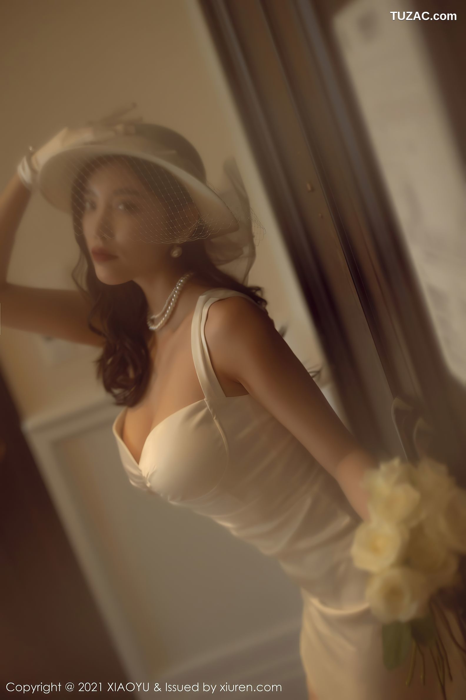 XiaoYu语画界-587-杨晨晨-白月光与朱砂痣主题蕾丝吊带袜-2021.08.06