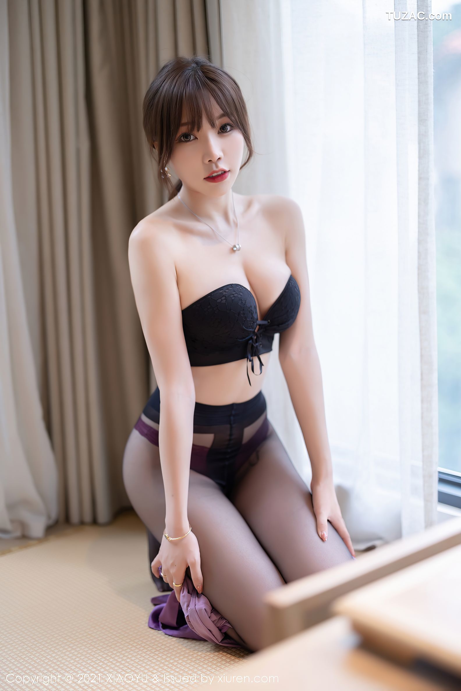 XiaoYu语画界-634-芝芝Booty-紫色长裙黑丝裤袜-2021.10.18