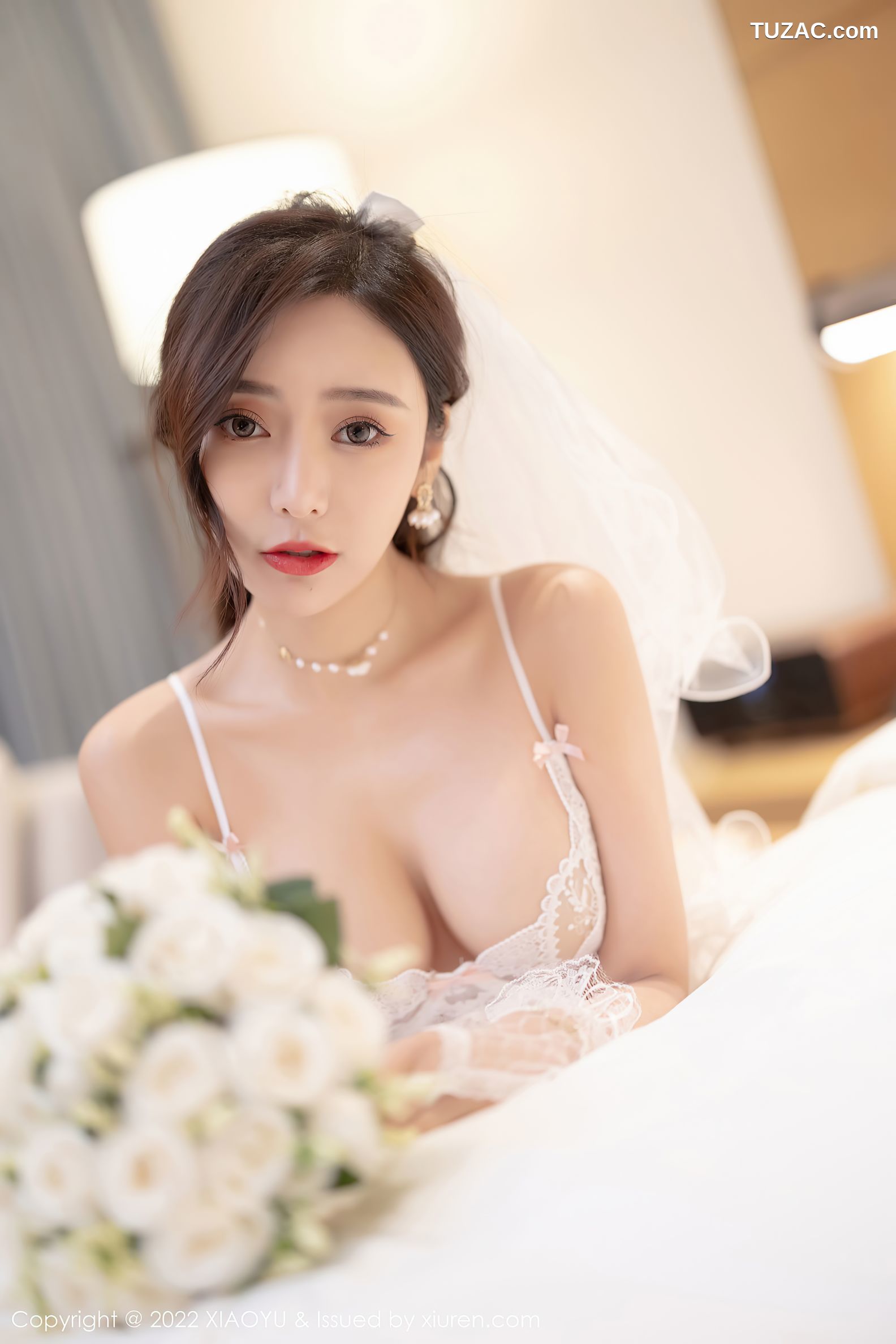 XiaoYu语画界-733-王馨瑶-惠州旅拍白婚纱礼裙白色蕾丝内衣-2022.03.10