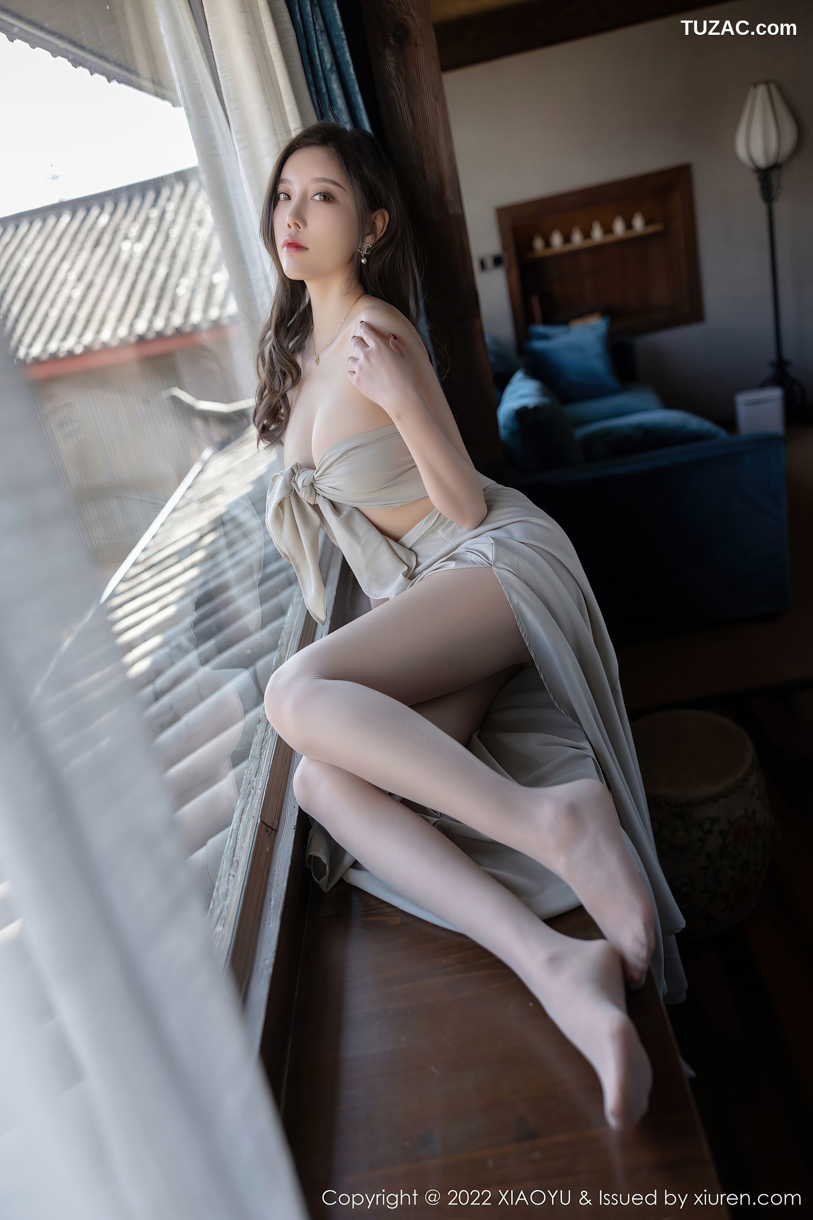 XiaoYu语画界-734-杨晨晨Yome-丽江心愿旅拍杏色低胸服饰肉丝-2022.03.11
