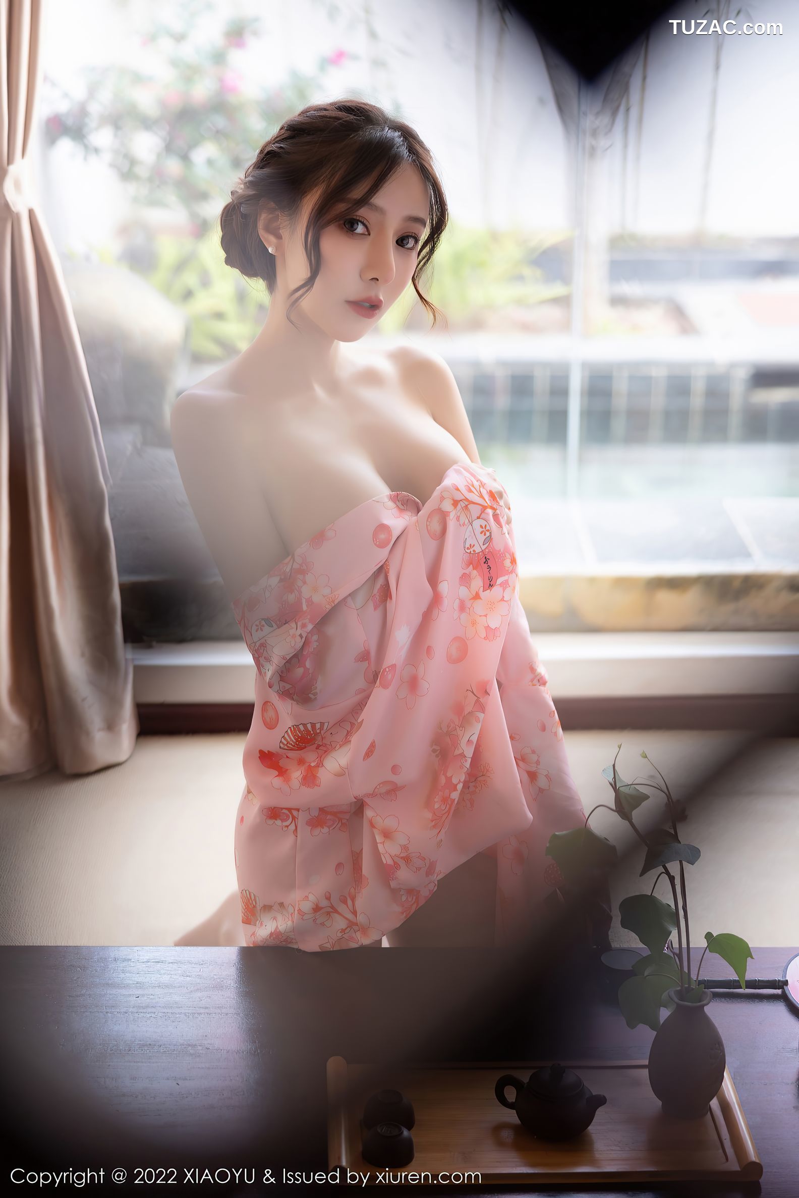 XiaoYu语画界-754-王馨瑶-云南心愿旅拍粉色华衣裹身-2022.04.11