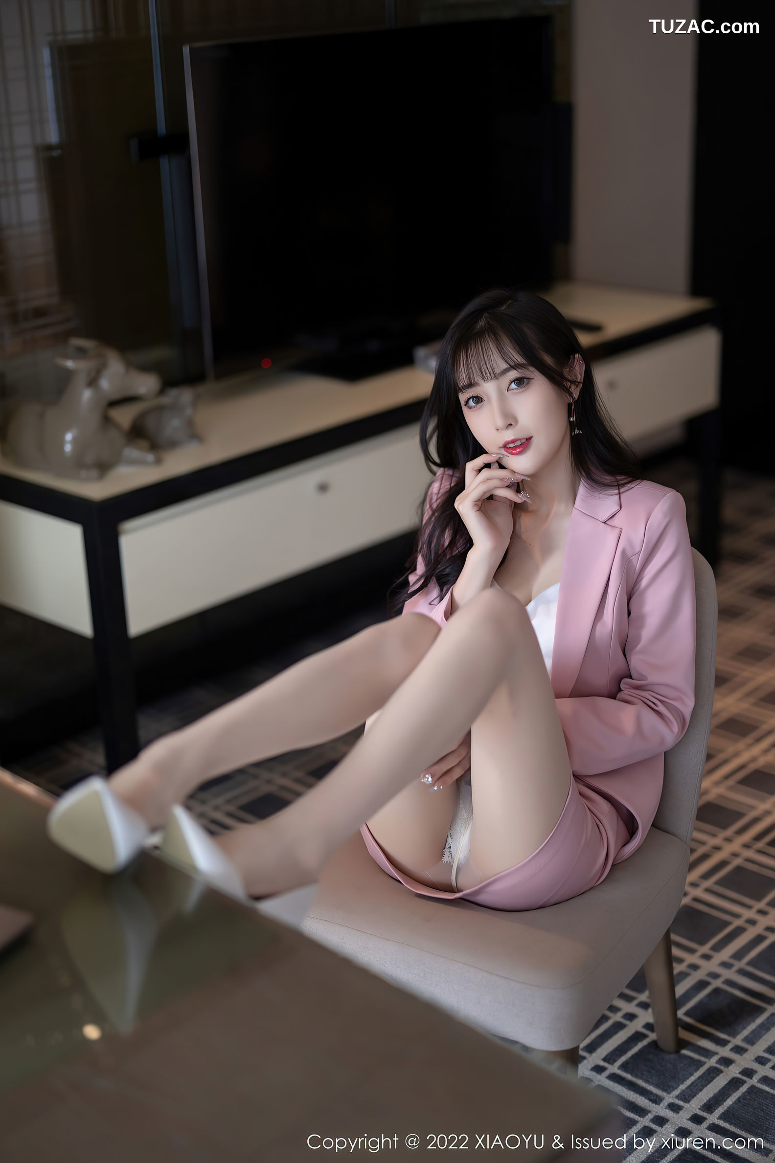 XiaoYu语画界-815-林星阑-粉色职业装白色蕾丝内衣肉丝-2022.07.07