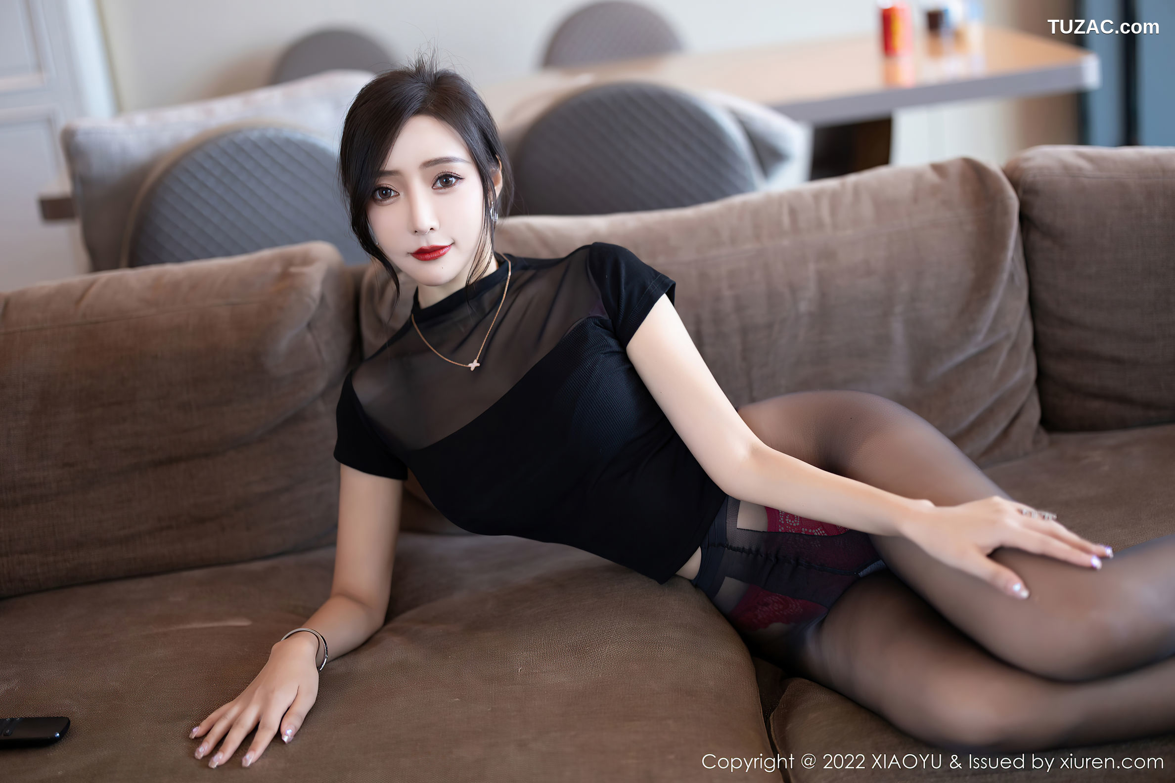 XiaoYu语画界-837-王馨瑶Yanni-黑色轻透服红色蕾丝内衣迷人-2022.08.08