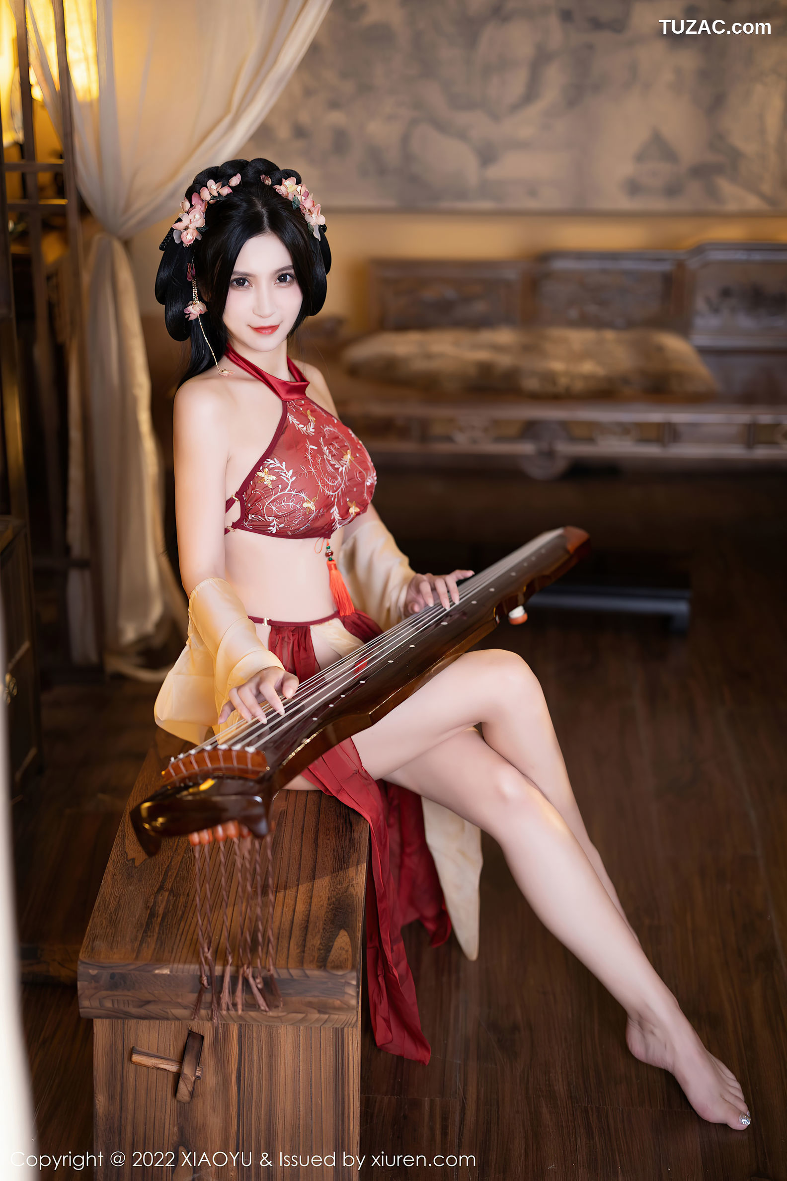 XiaoYu语画界-858-小蛮妖Yummy-杭州旅拍红色丝绸古装服白嫩肌肤-2022.09.06