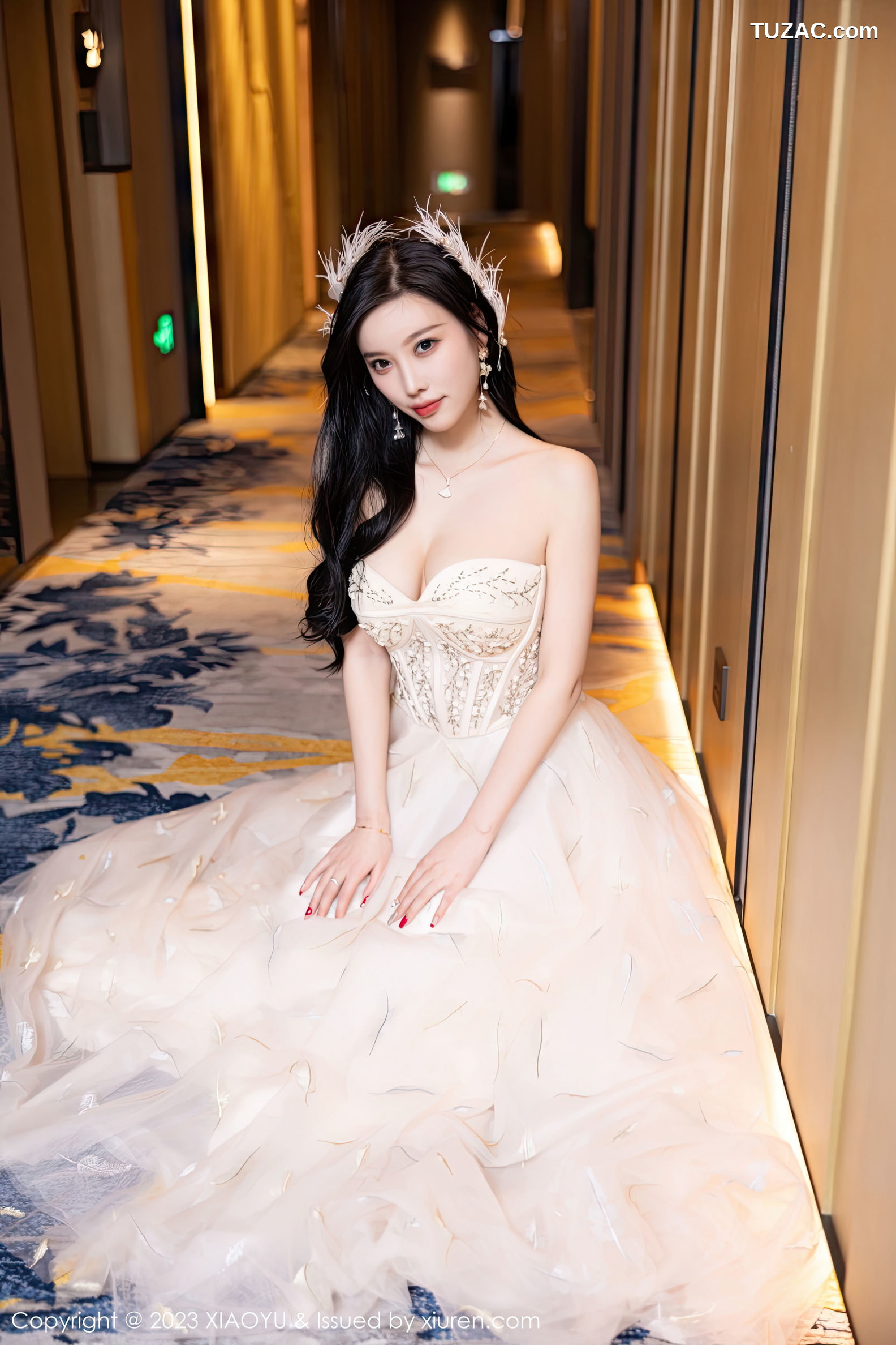 XiaoYu语画界-941-杨晨晨Yome-生日主题连衣长裙火辣身材-2023.01.06