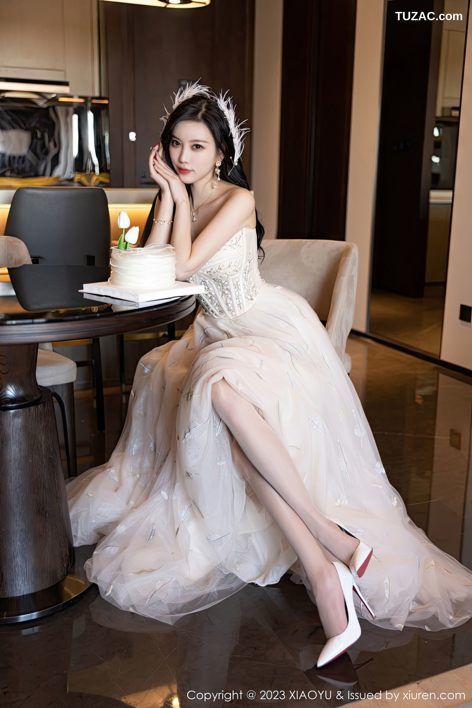 XiaoYu语画界-941-杨晨晨Yome-生日主题连衣长裙火辣身材-2023.01.06