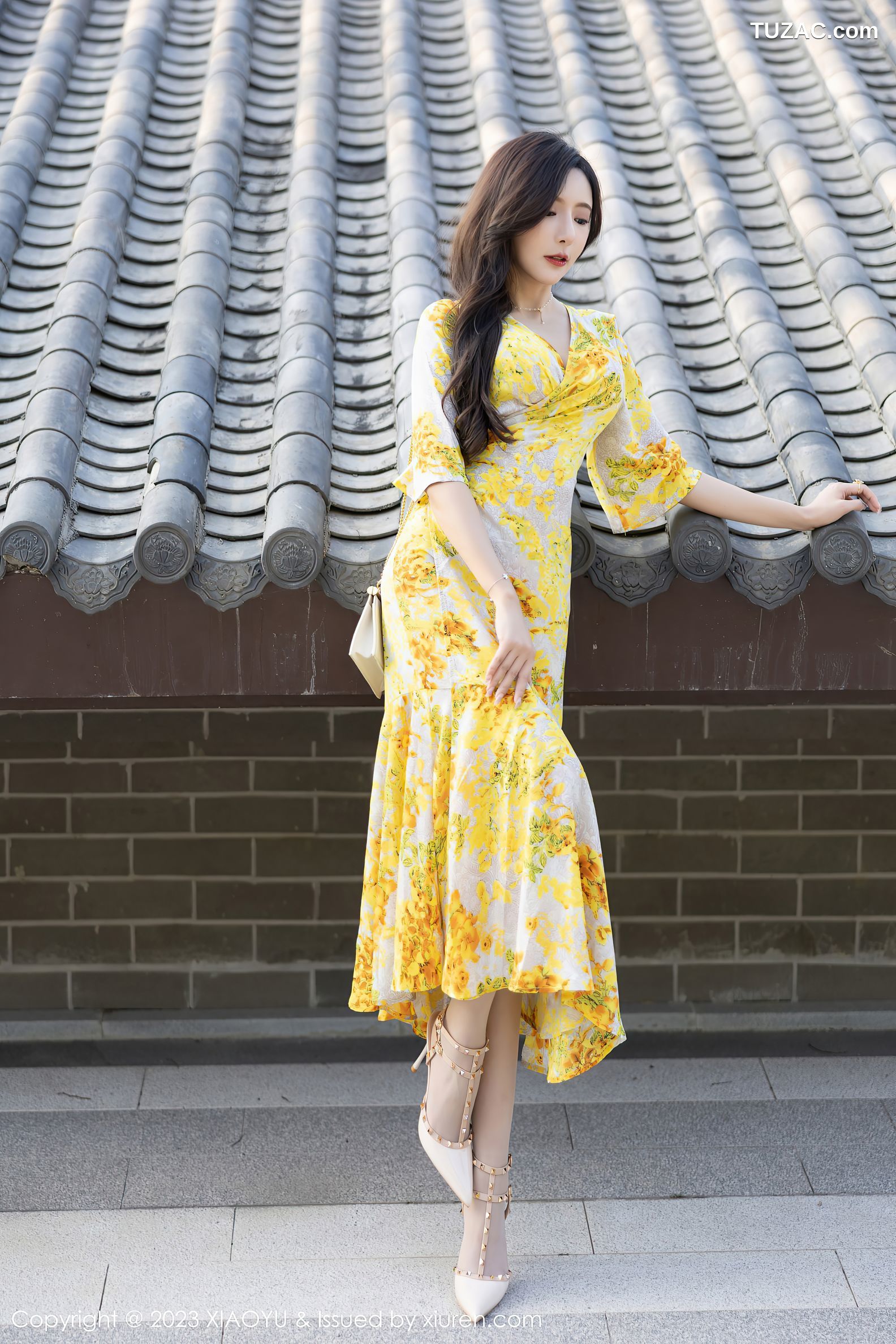 XiaoYu语画界-1043-王馨瑶yanni-贵州旅拍-黄色花长裙白色蕾丝内衣-2023.06.05
