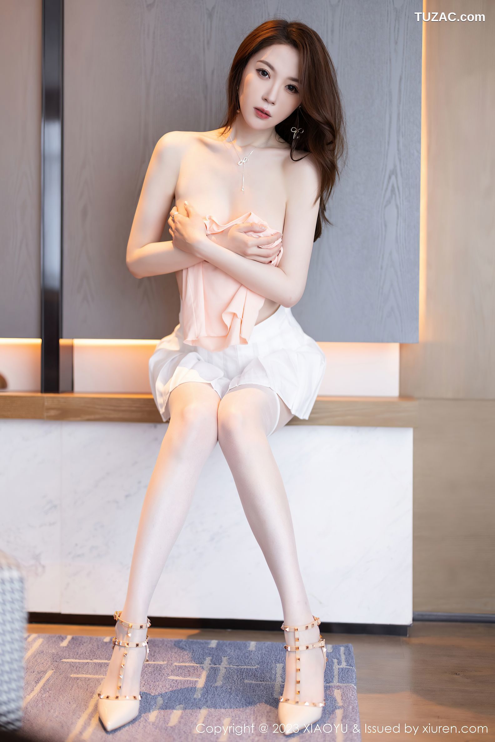 XiaoYu语画界-1069-梦心玥-白色超短裙浅粉T-2023.07.13