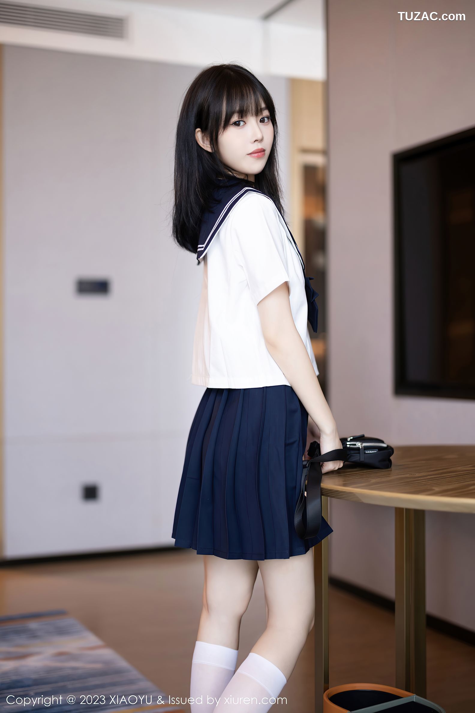 XiaoYu语画界-1087-奶瓶-水手服短裙学生装白色内衣-2023.08.08