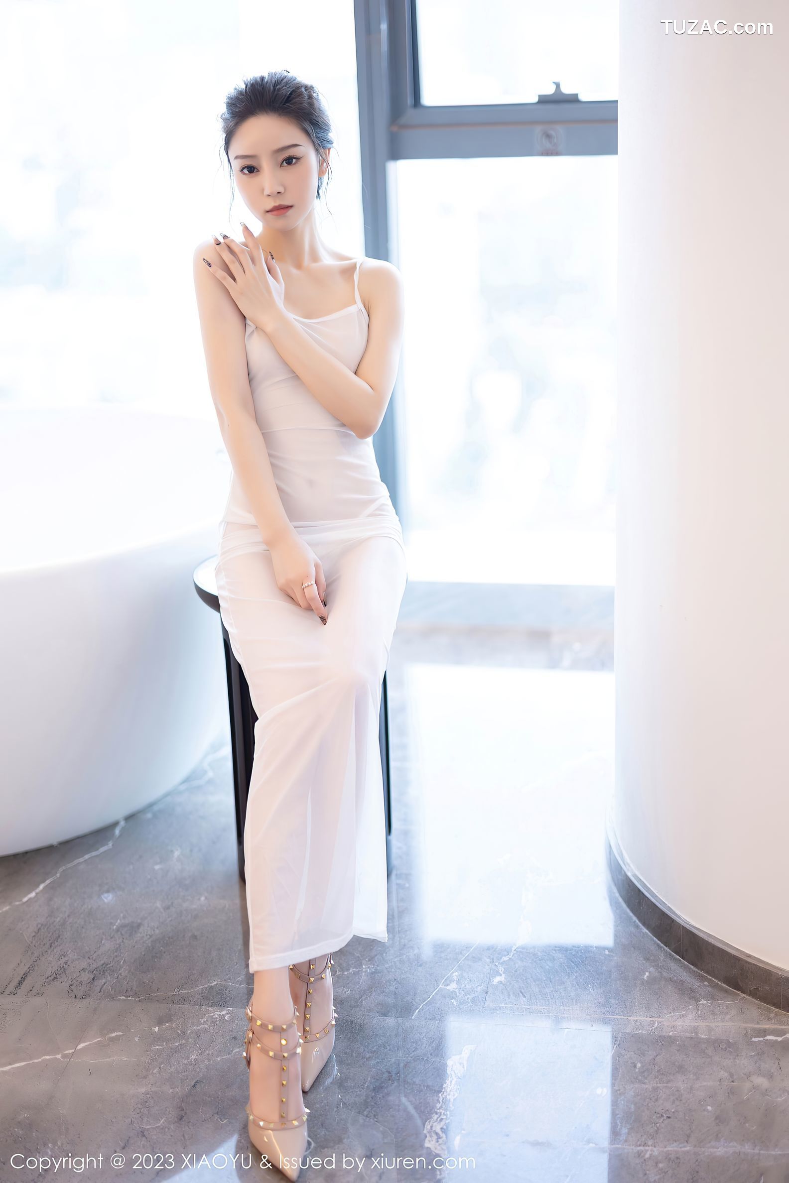 XiaoYu语画界-1152-苏曼兮-白色薄纱轻透吊带长裙-2023.11.27