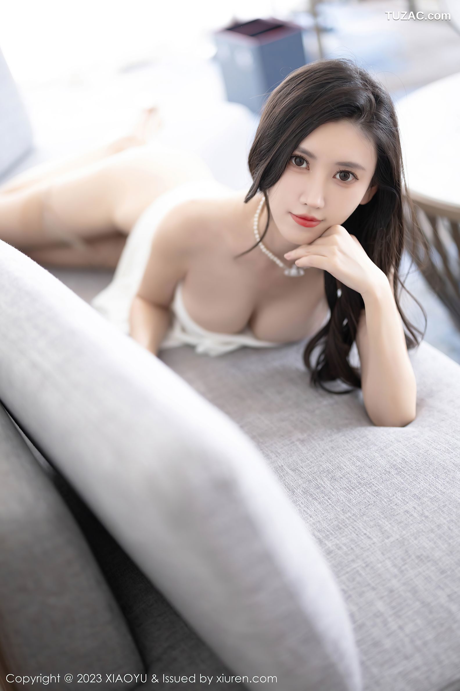 XiaoYu语画界-1154-章芃芃-白色低胸连衣短裙珠链内衣-2023.11.29