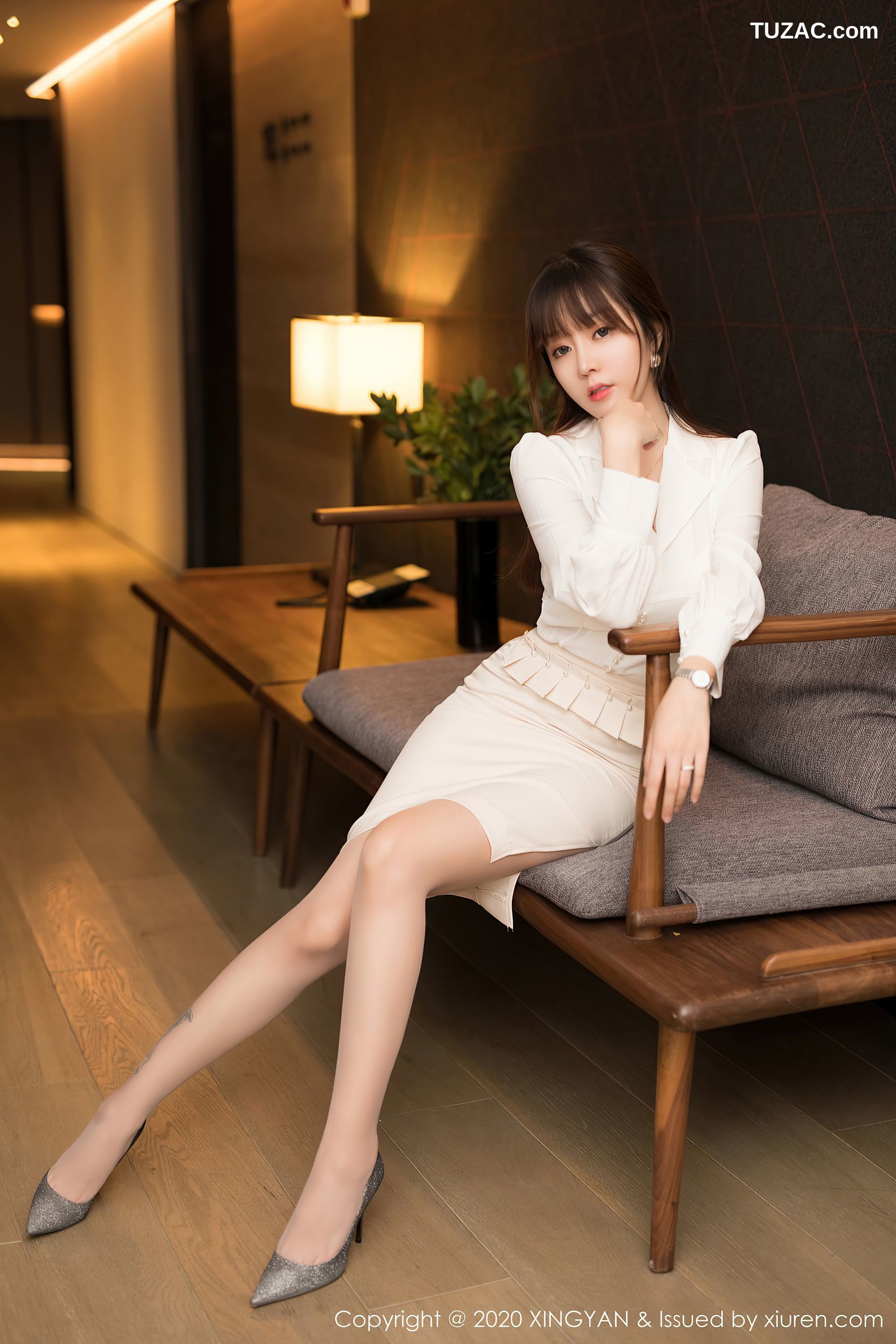 XingYan星颜社-136-王雨纯-白色职业套裙装