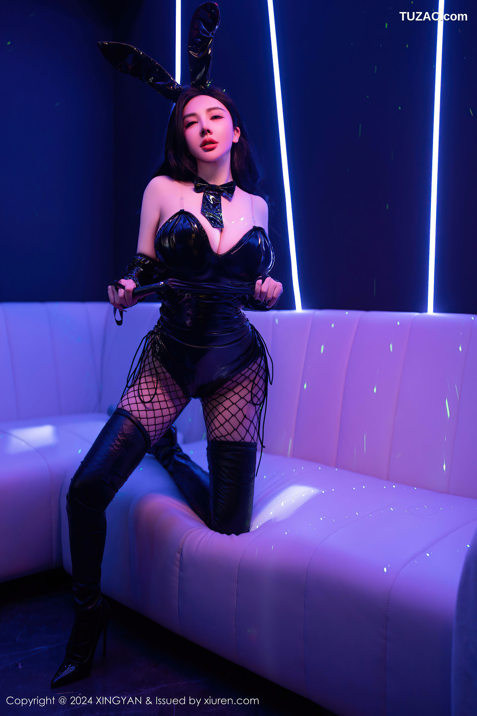 XingYan星颜社-285-潘思沁-网袜情趣黑皮衣兔女郎爆乳-2024.11.08