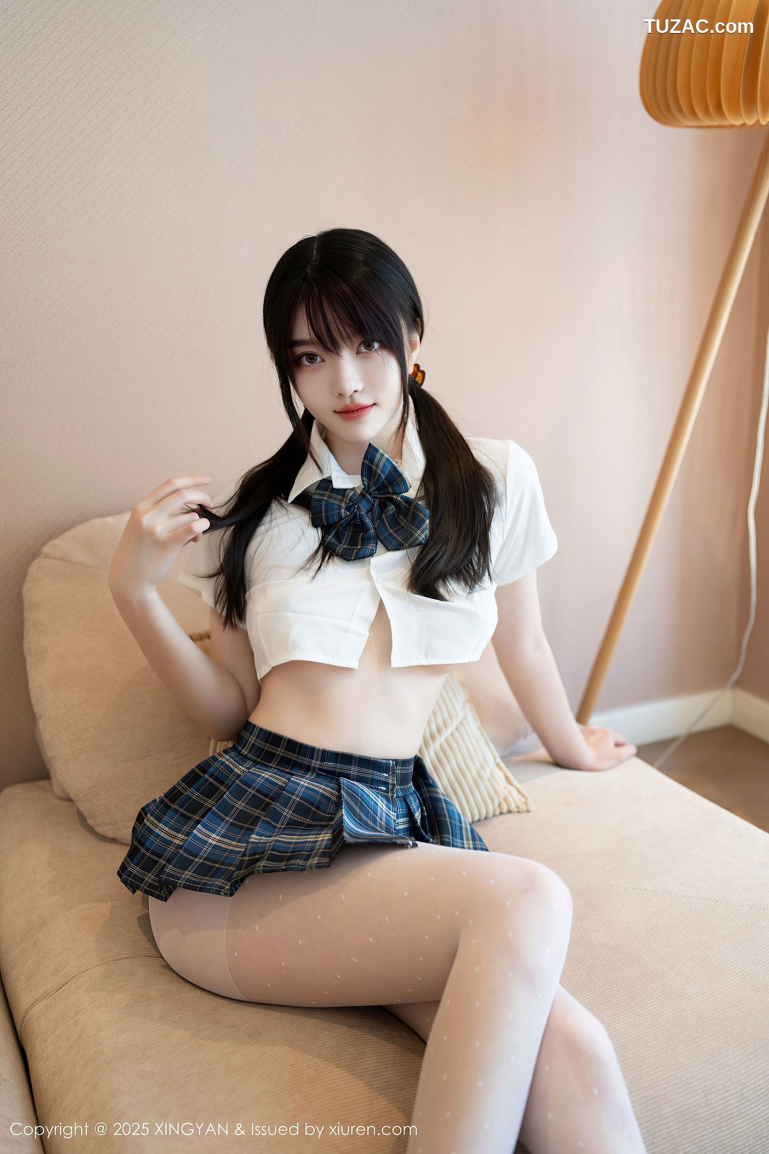 XingYan星颜社-332-白露lulu-首套性感JK制服白衬衫格子短裙-2025.04.10