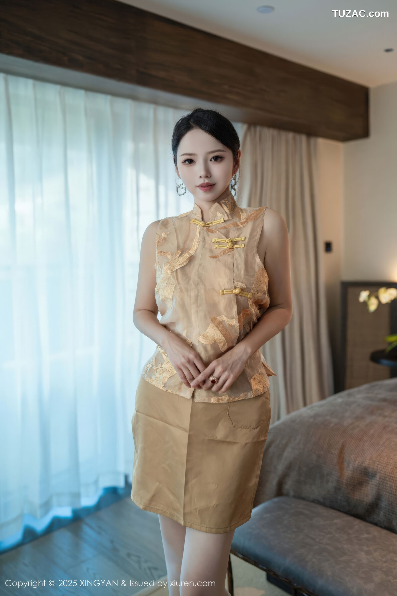 XingYan星颜社-441-大美妞儿-金色连衣短裙白色珍珠内衣-2025.12.09
