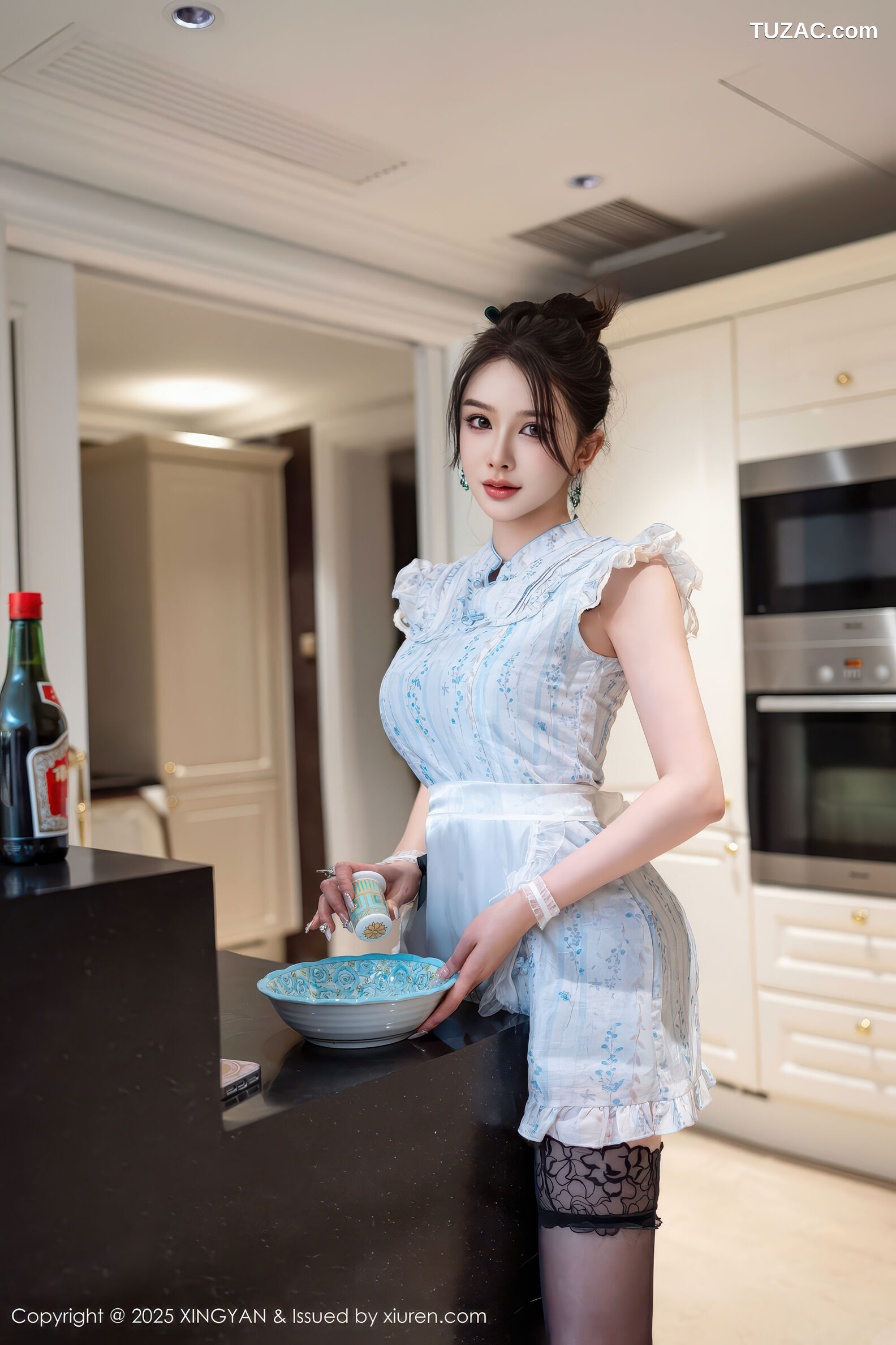 XingYan星颜社-444-李丽莎-姐妹花厨娘短旗袍黑丝黑蕾丝情趣内衣-2025.12.12