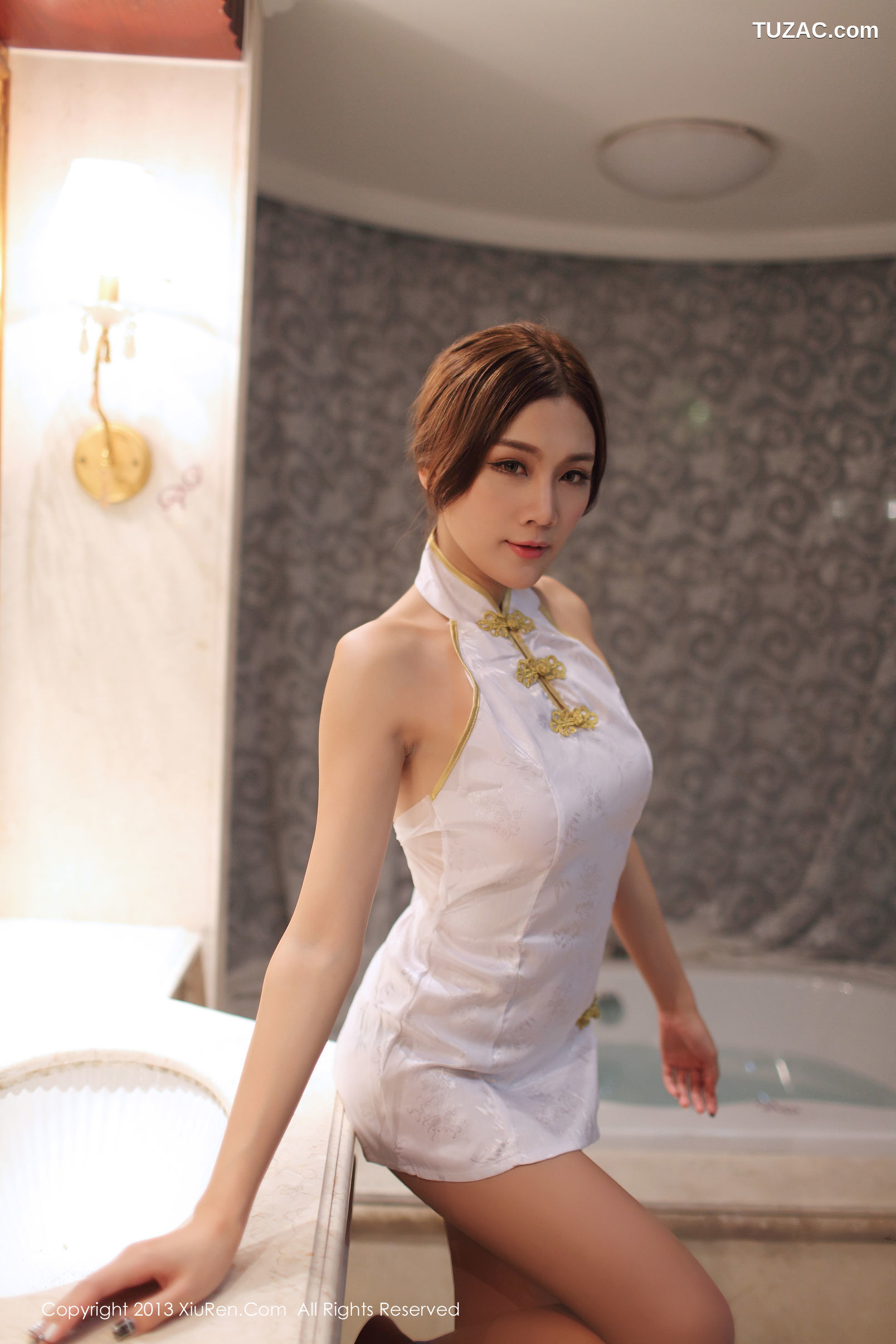 XiuRen秀人网-033-Nono颖兒-Nono酱-内衣私拍-2013.10.19