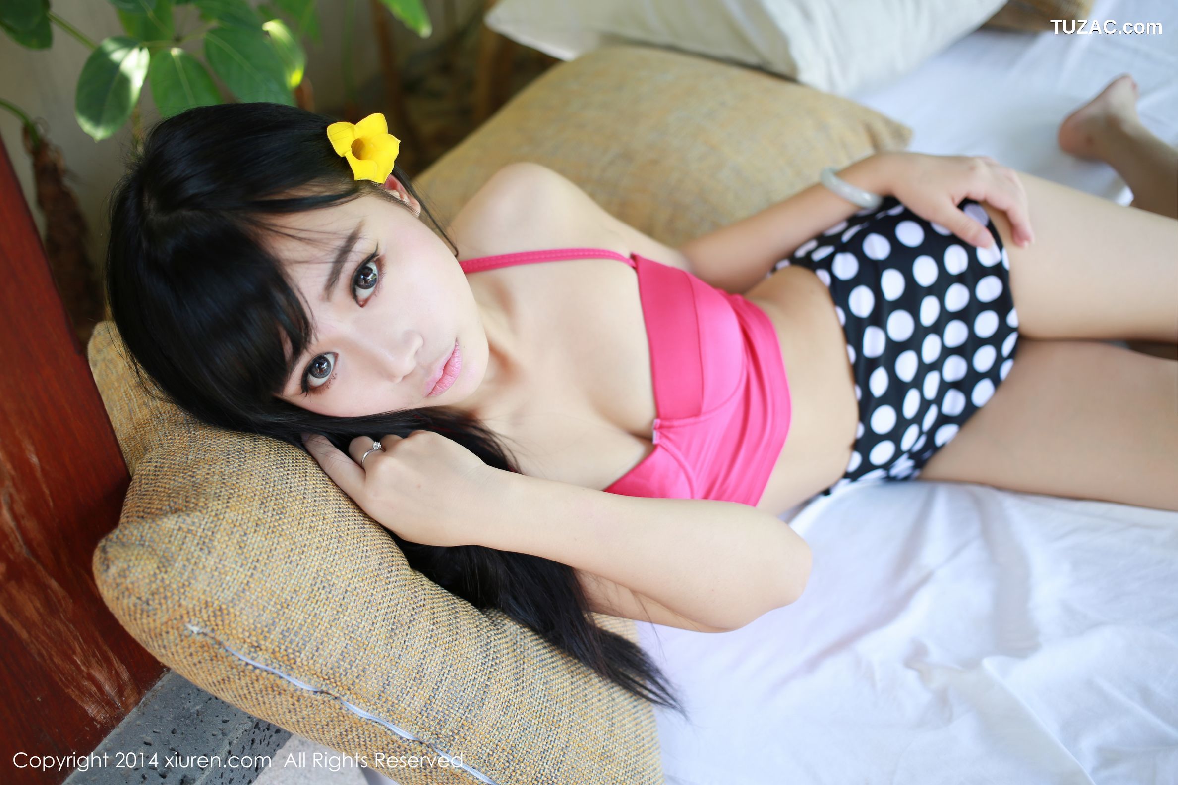 XiuRen秀人网-153-Toro羽住-邻家女神-《三亚第2套》-2014.06.05