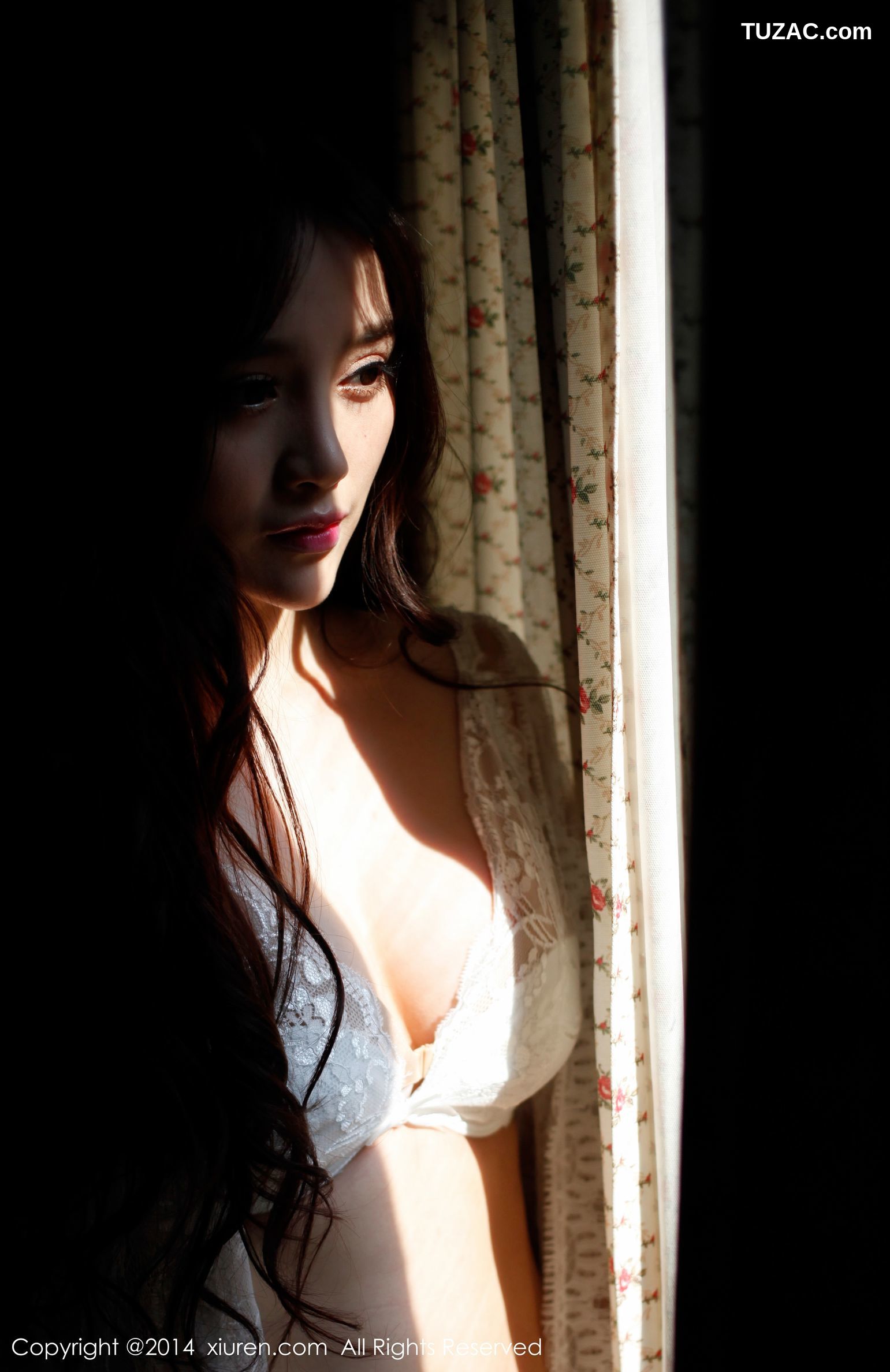 XiuRen秀人网-225-高溜Milkcat-《蕾丝-运动装》-2014.10.16