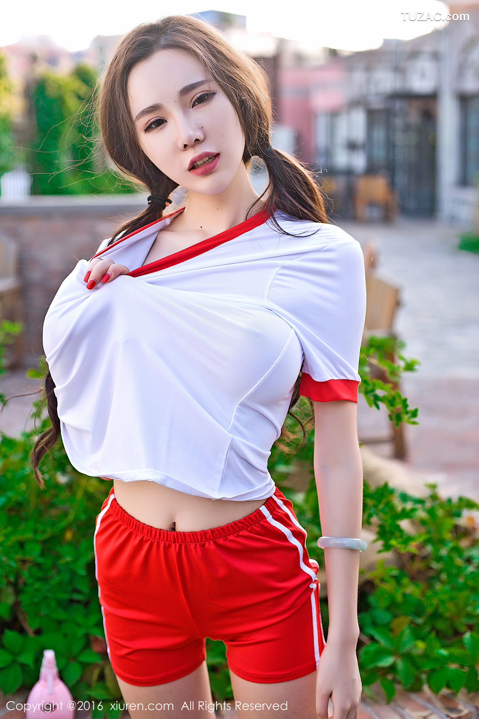 XiuRen秀人网-669-萌琪琪-《如同妖孽般的美女》-2016.12.28