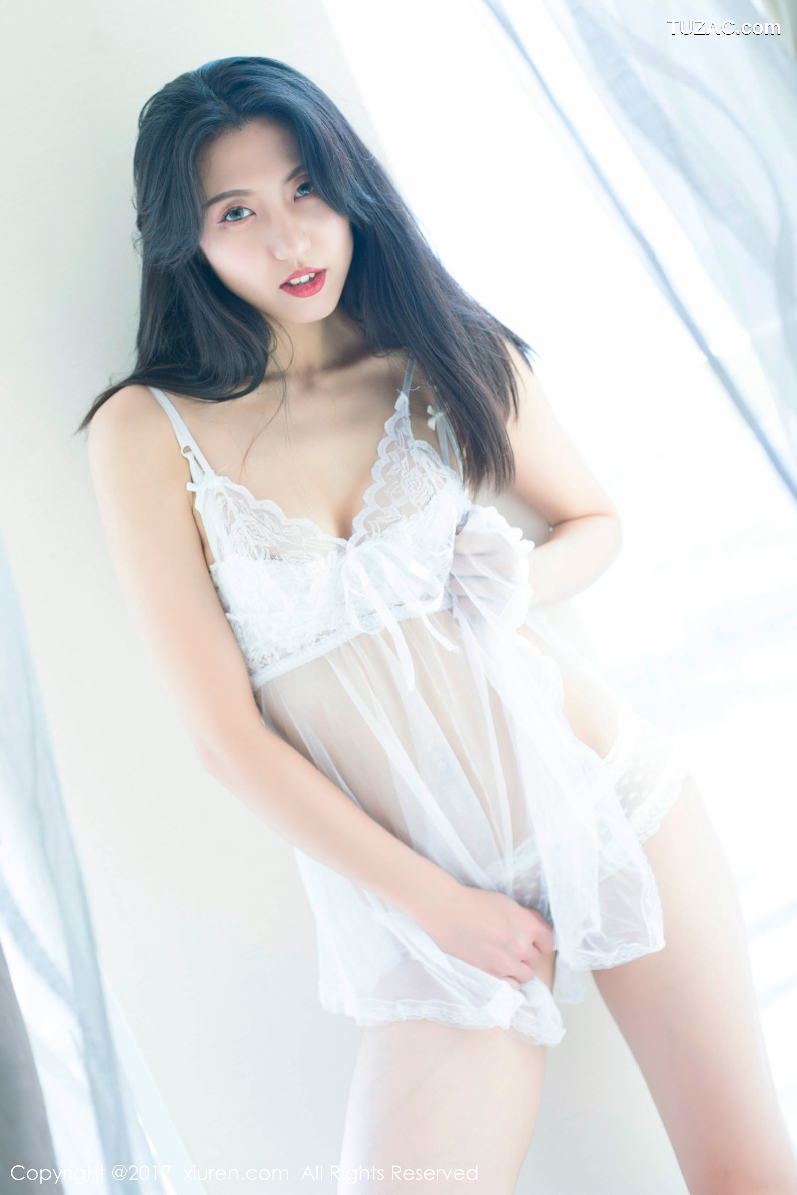 XiuRen秀人网-714-大熙-《高挑极品黑丝诱惑美腿美女》-2017.03.08