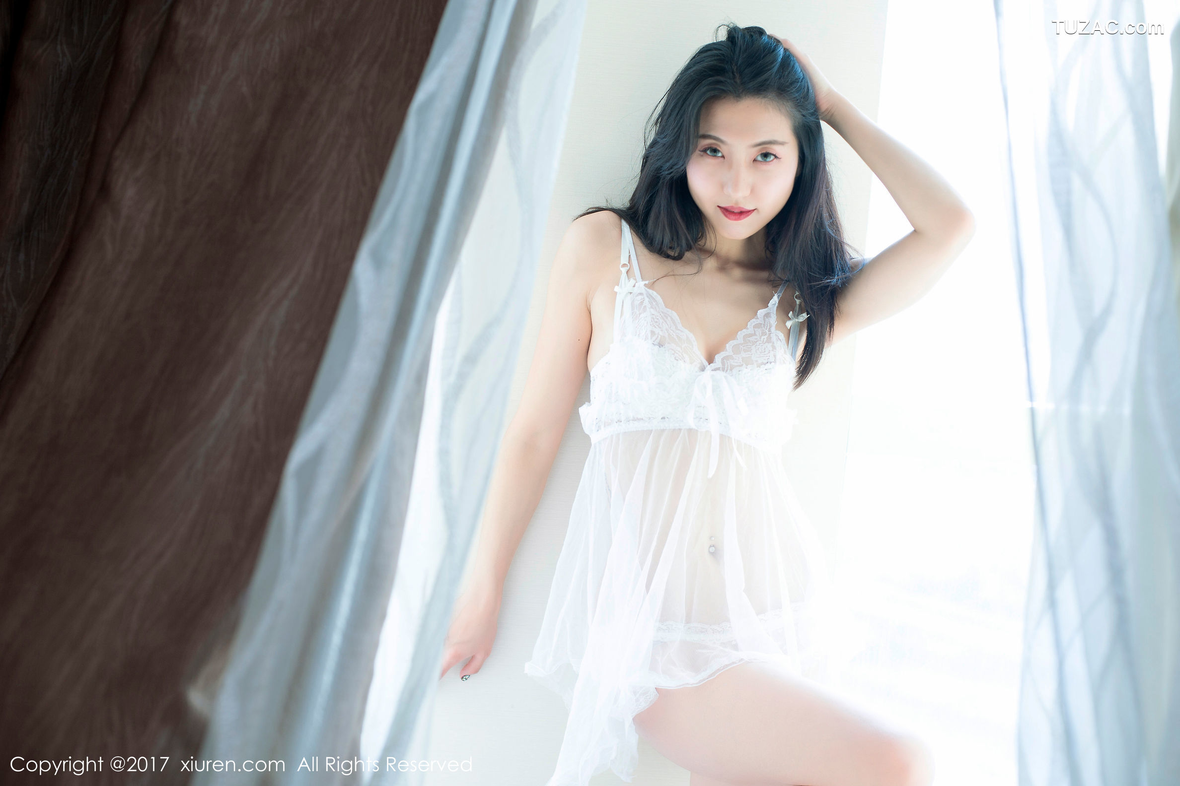 XiuRen秀人网-714-大熙-《高挑极品黑丝诱惑美腿美女》-2017.03.08