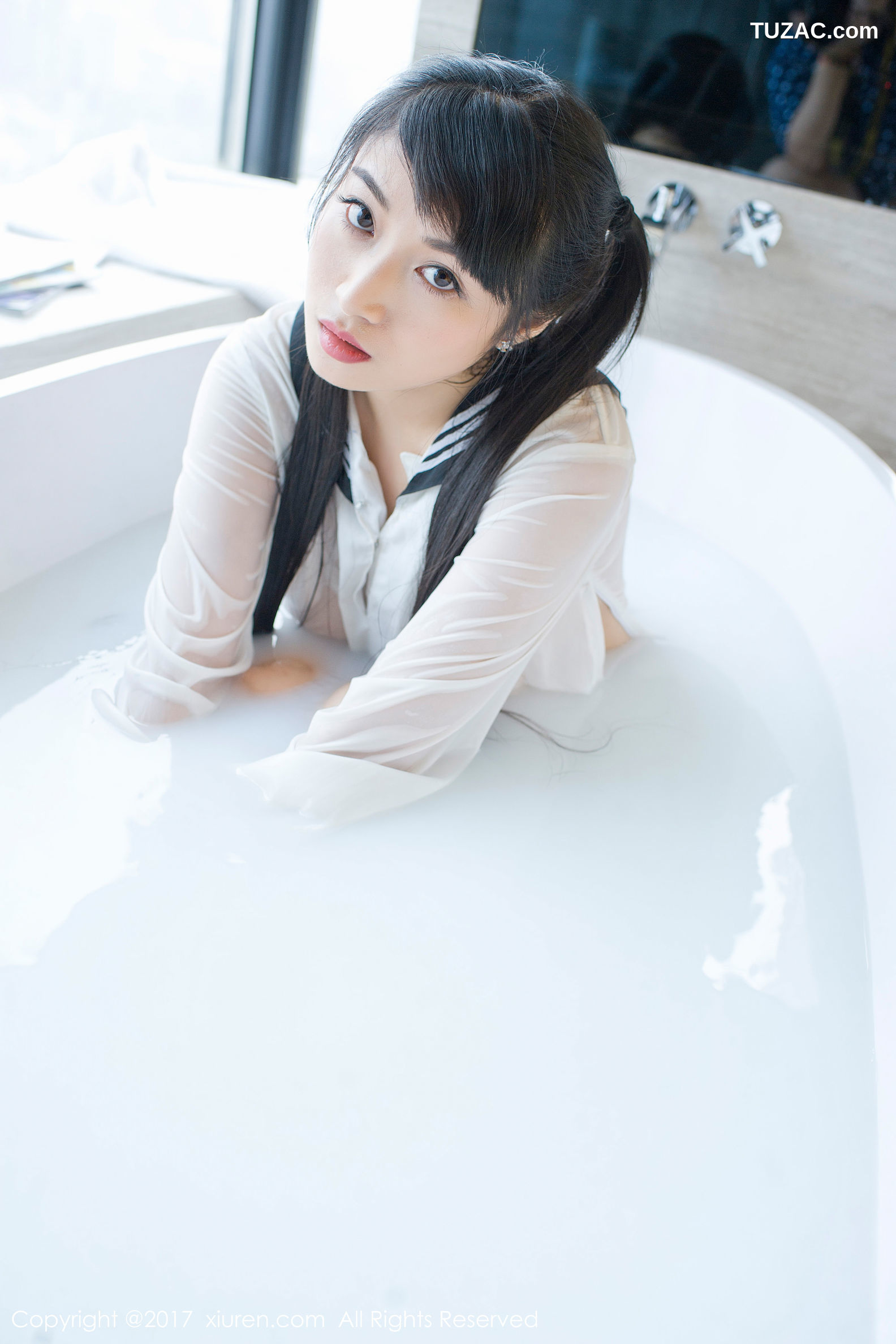 XiuRen秀人网-853-盼盼龙女Sunny-《牛奶浴学生装-透明学生装-黑色乳贴》-2017.11.23