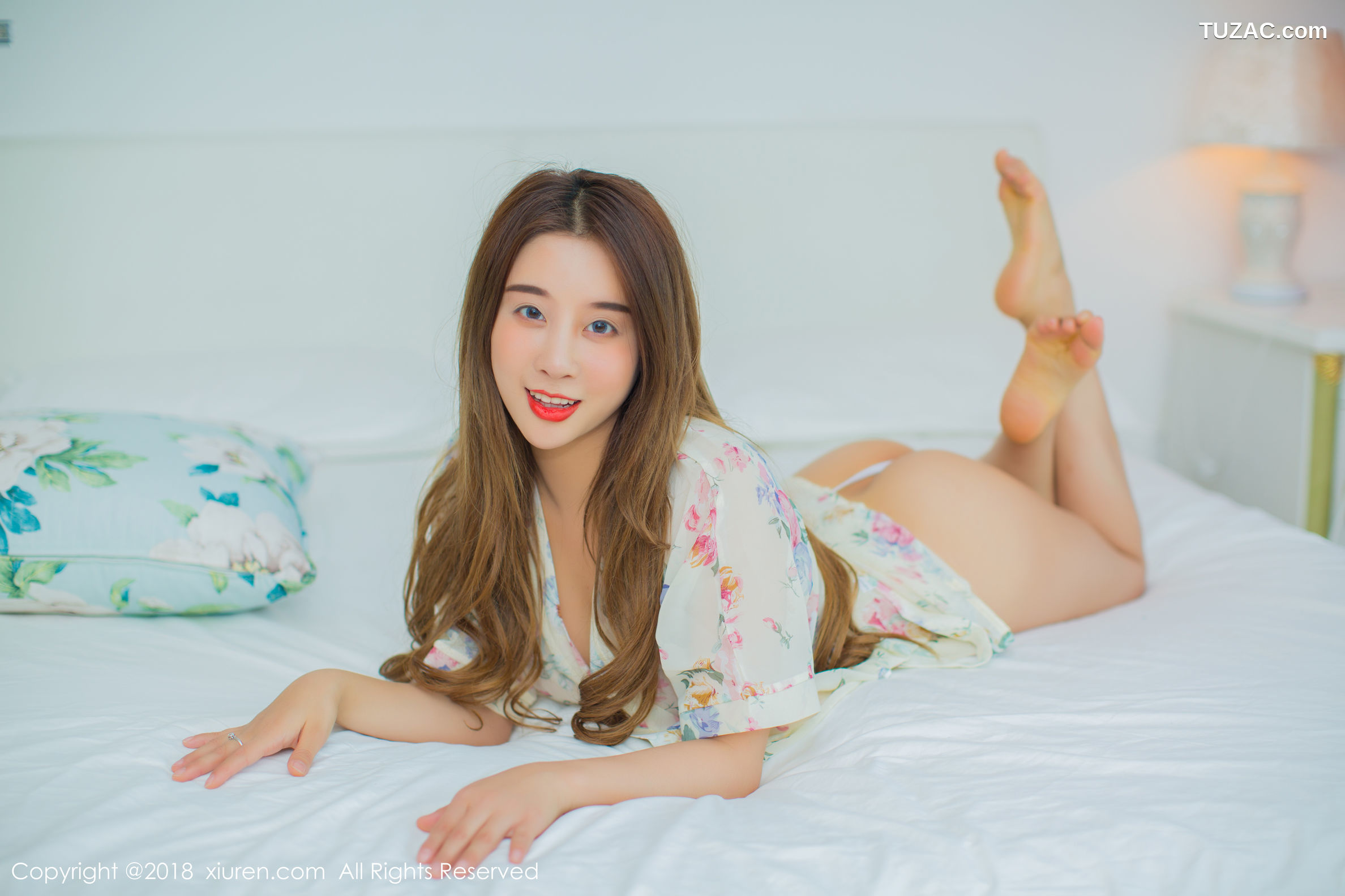 XiuRen秀人网-907-模特-《室内私房两套服饰》-2018.01.24