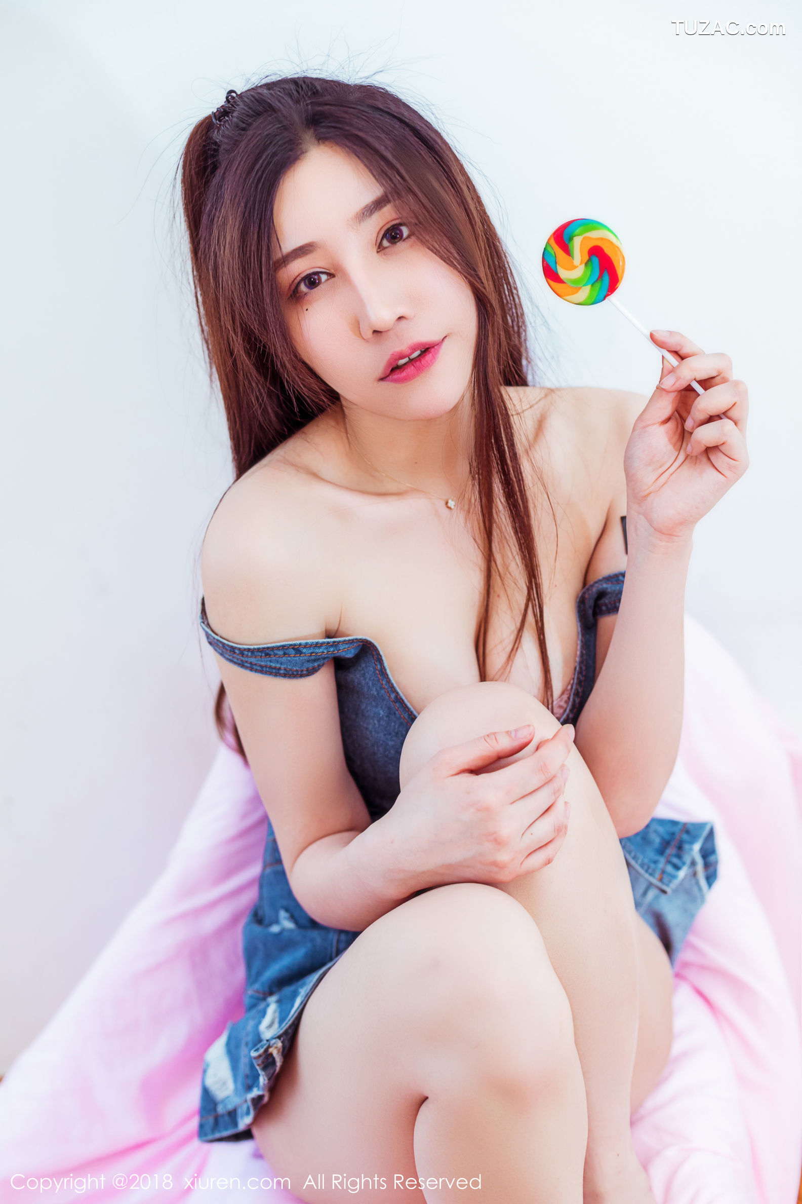 XiuRen秀人网-959-美昕Yumi-《邻家型美女》-2018.03.22