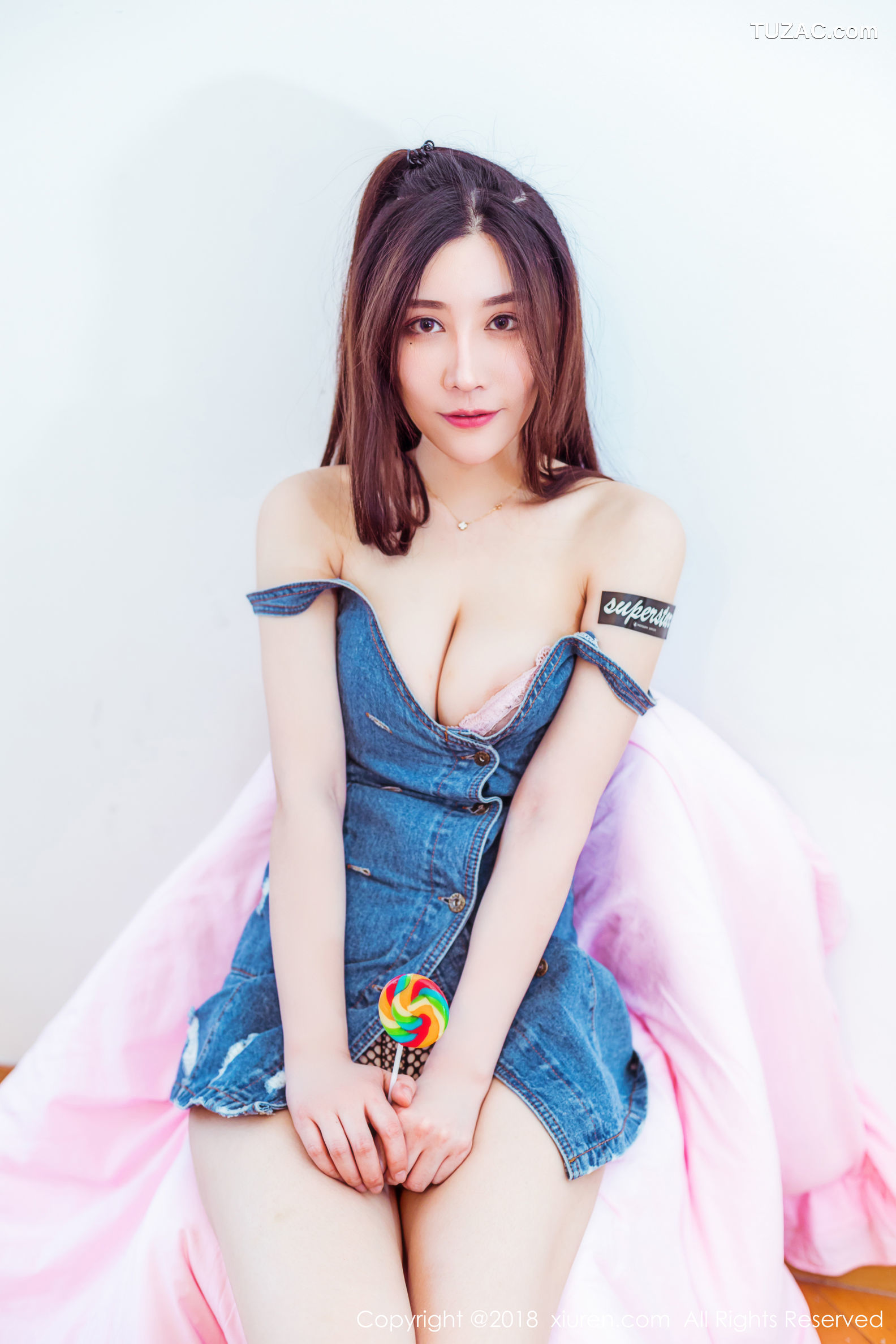 XiuRen秀人网-959-美昕Yumi-《邻家型美女》-2018.03.22