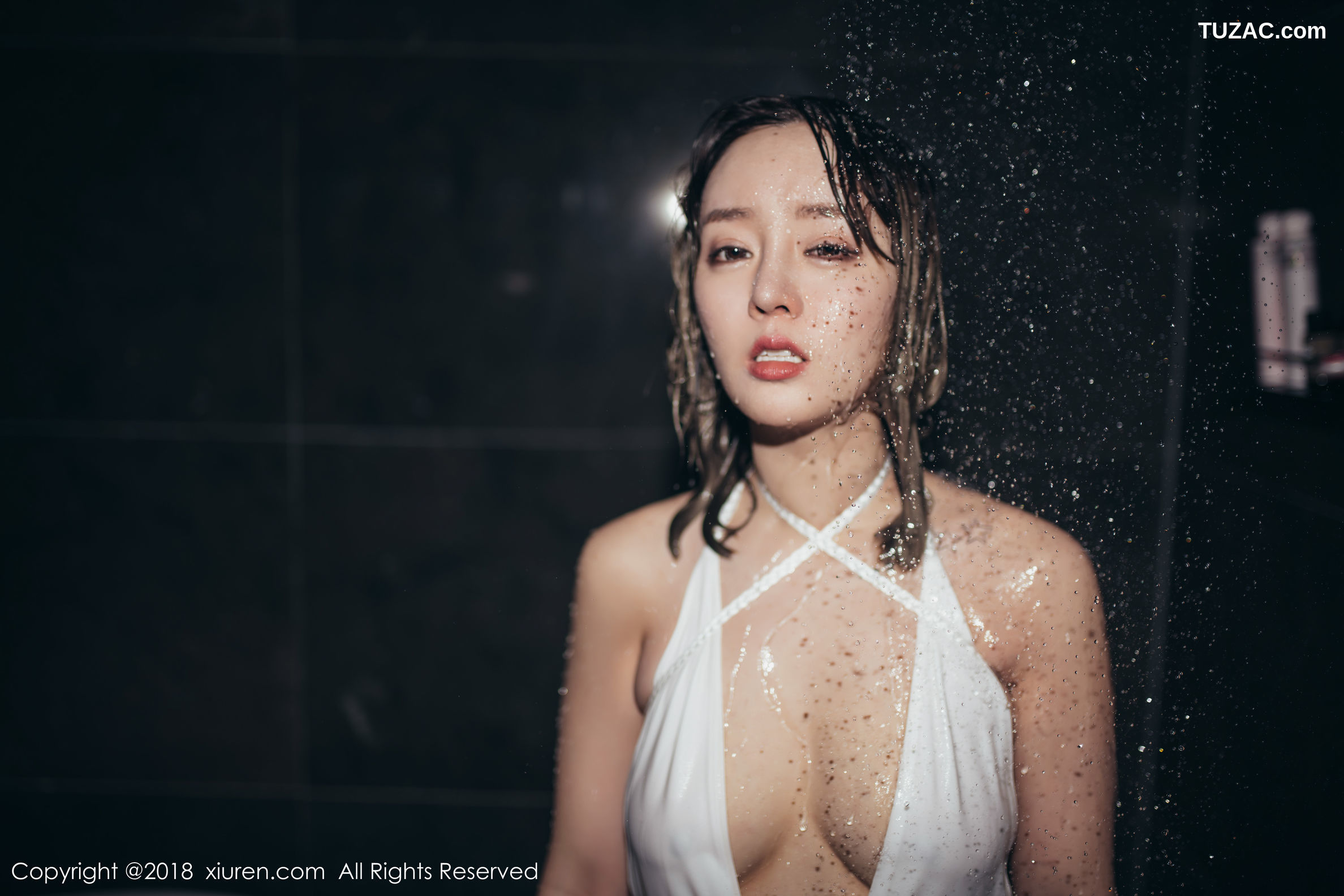 XiuRen秀人网-1139-王雨纯-《热辣诱人的身材》-2018.08.29
