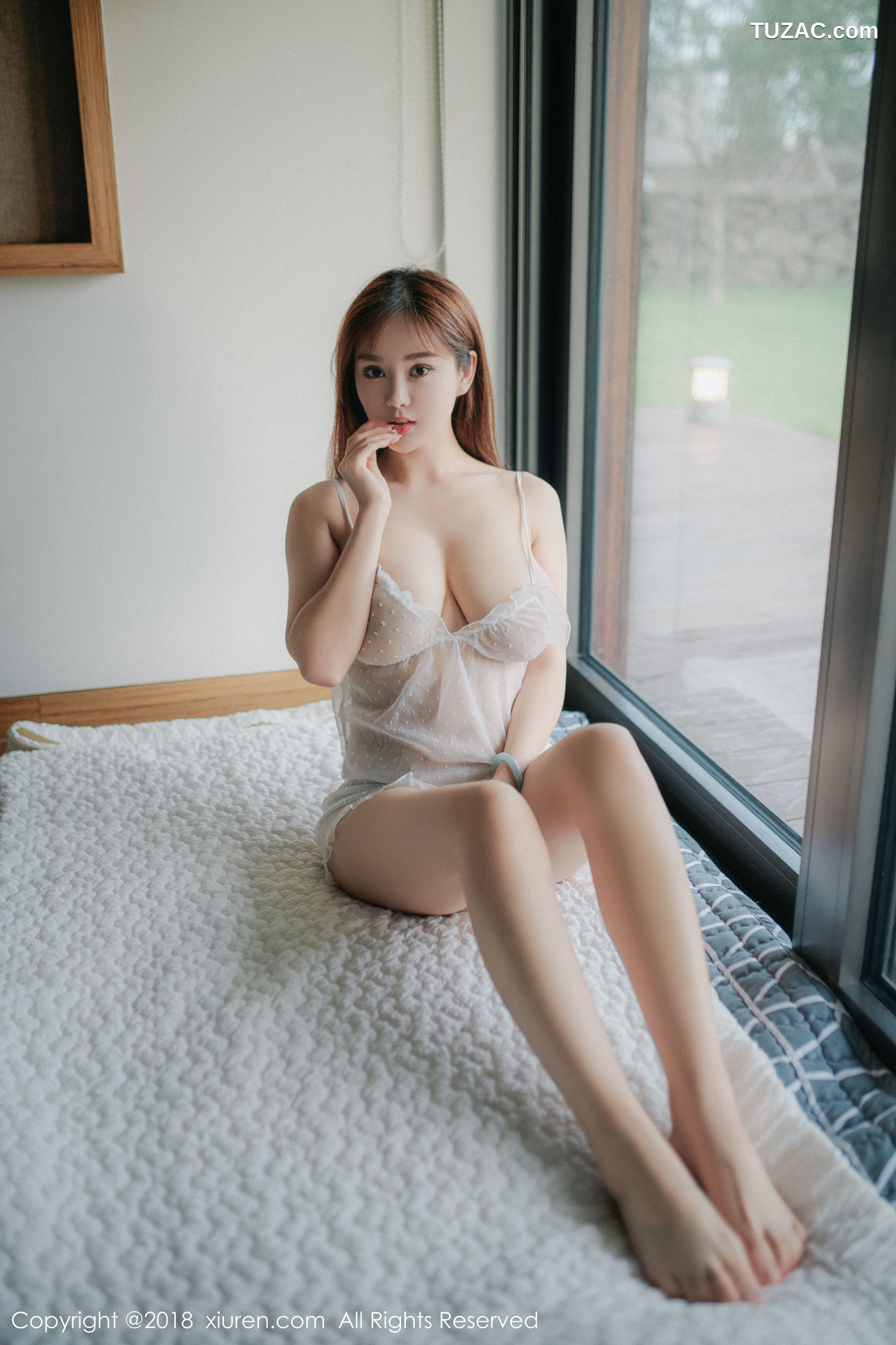 XiuRen秀人网-1173-易阳-《汹涌巨乳屏霸视觉诱惑》-2018.09.27
