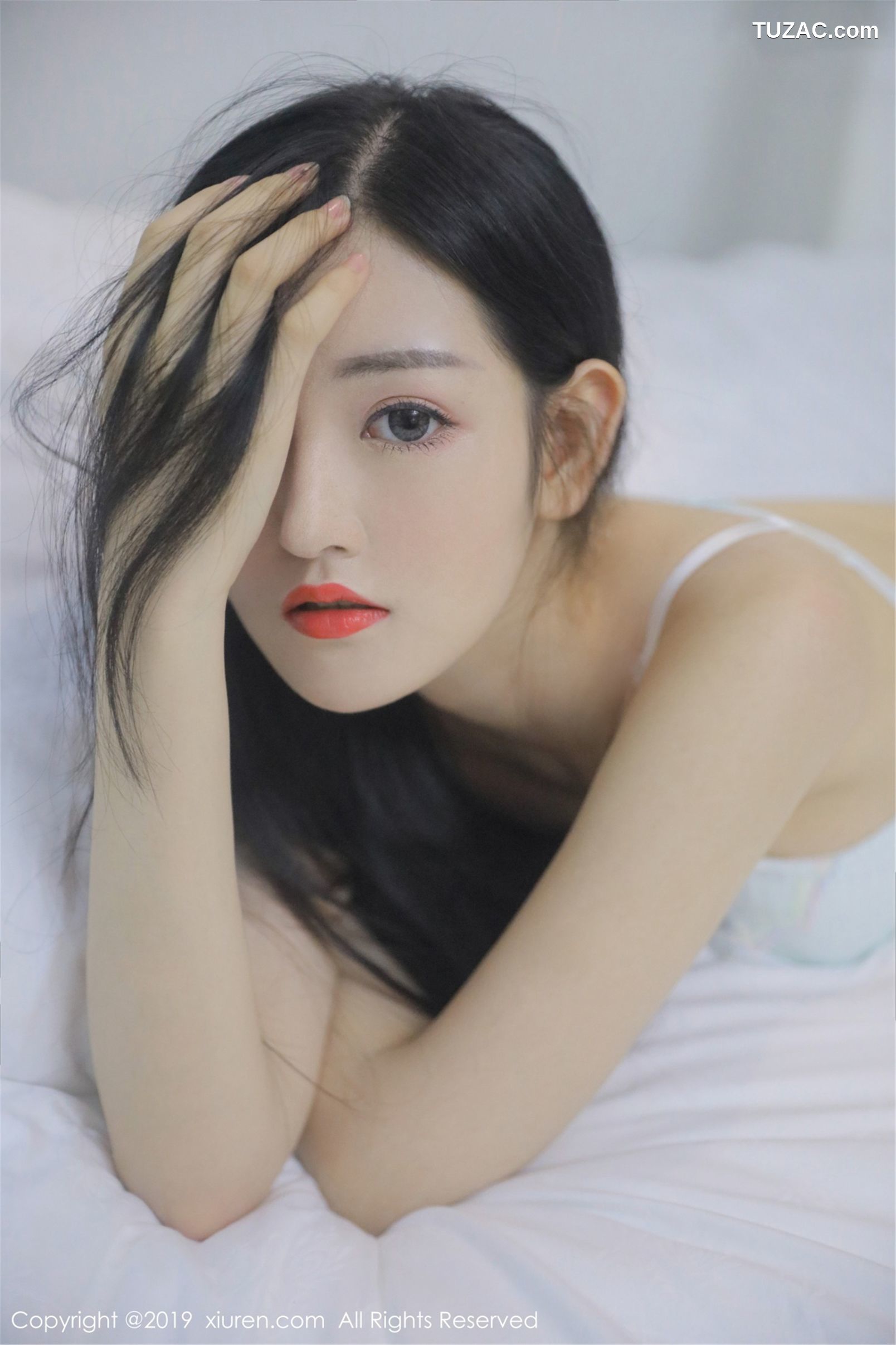 XiuRen秀人网-1449-沈梦瑶-《朦胧唯美且不失娇媚诱惑的柔情私房》-2019.05.14