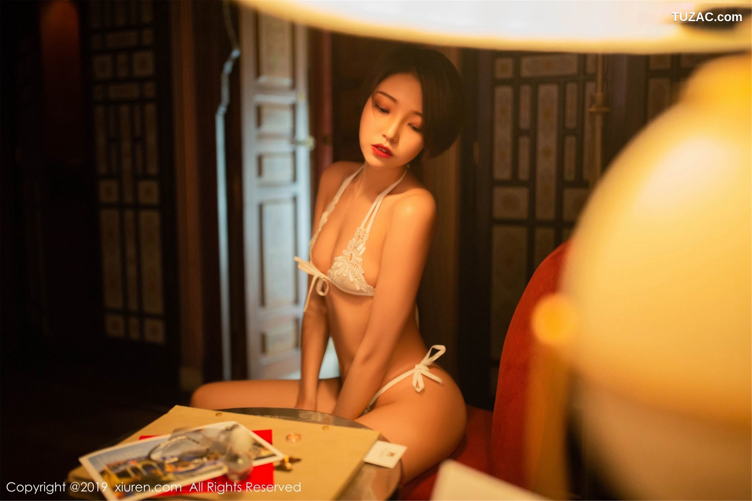 XiuRen秀人网-1487-冯木木-《温暖光线下镂空内衣无以伦比身材欲说还羞》-2019.06.06