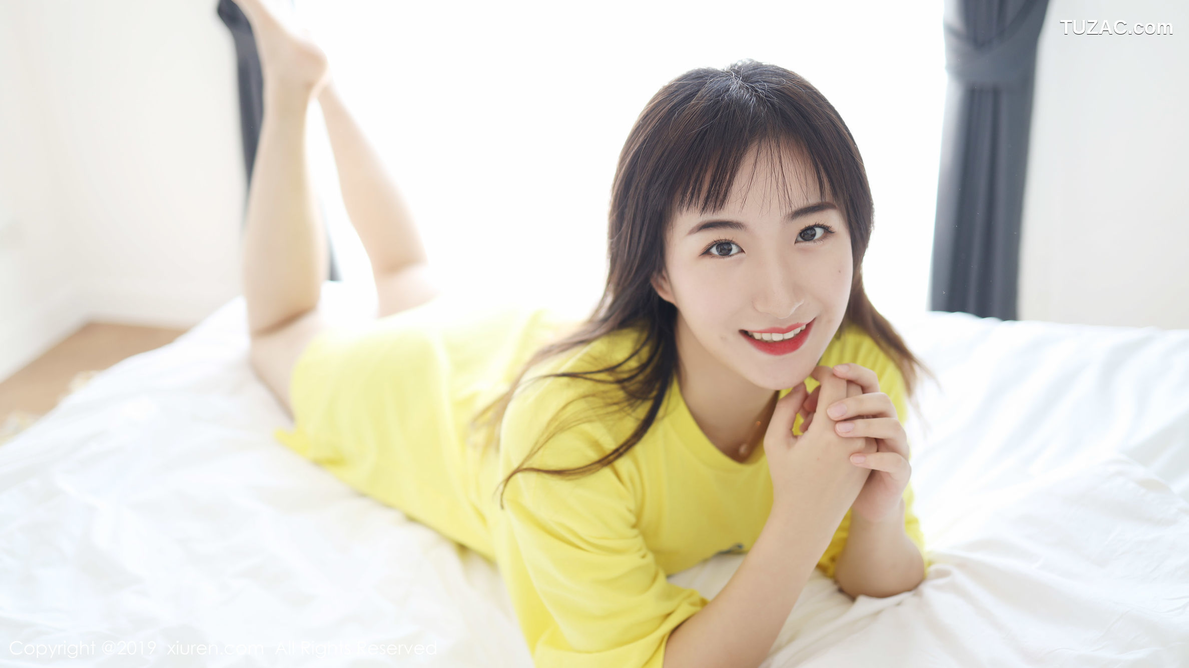 XiuRen秀人网-1892-艺儿拿铁-《室外小清新主题系列》-2019.12.30