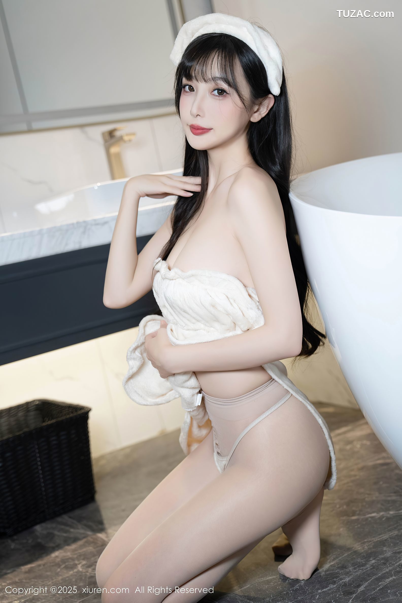 XiuRen秀人网-10005-樱桃小阑子-白浴衣浴缸湿身爆乳-2025.03.12