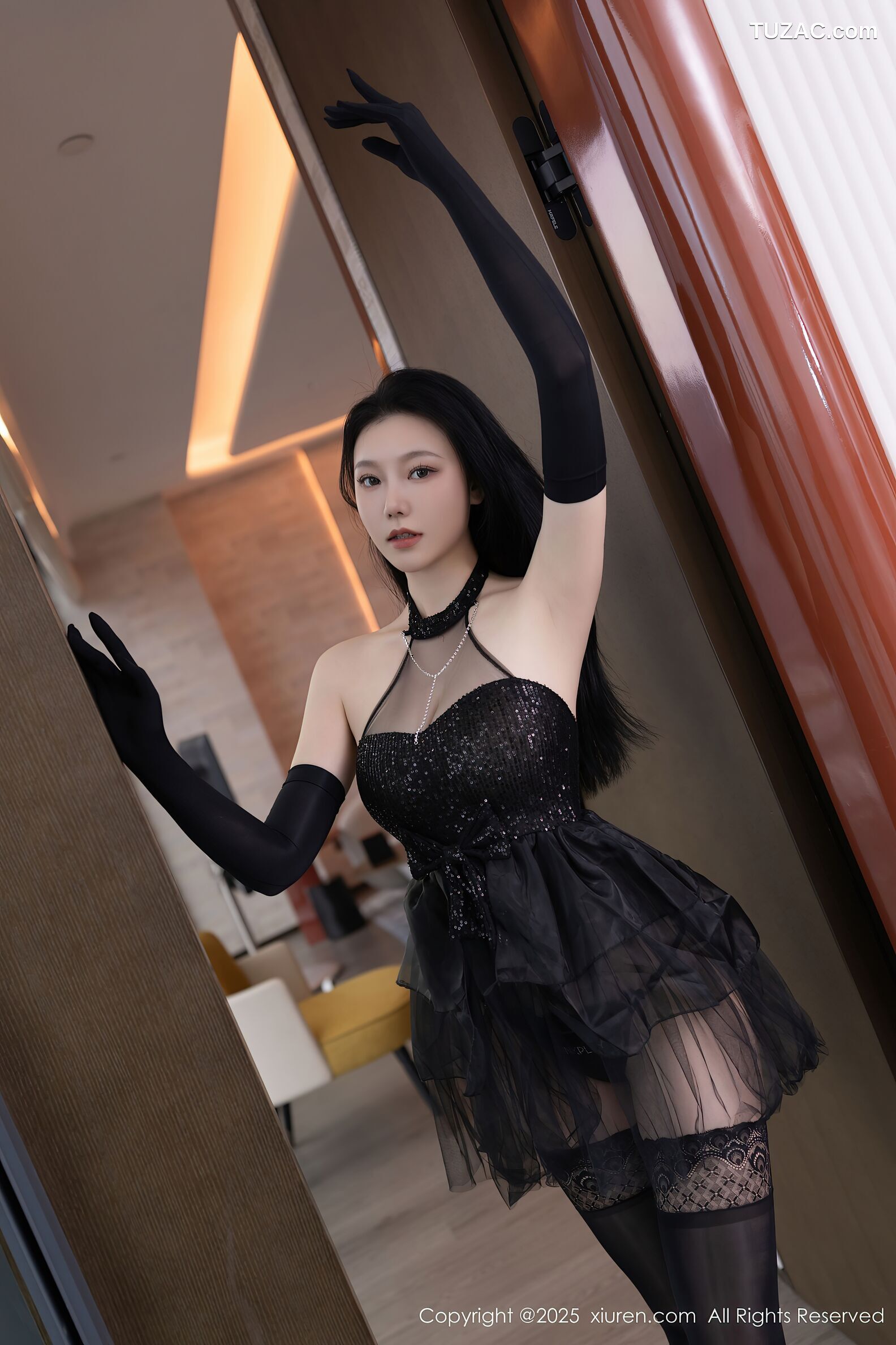 XiuRen秀人网-10363-安然anran-情趣黑蕾丝内衣爆乳黑丝-2025.06.04