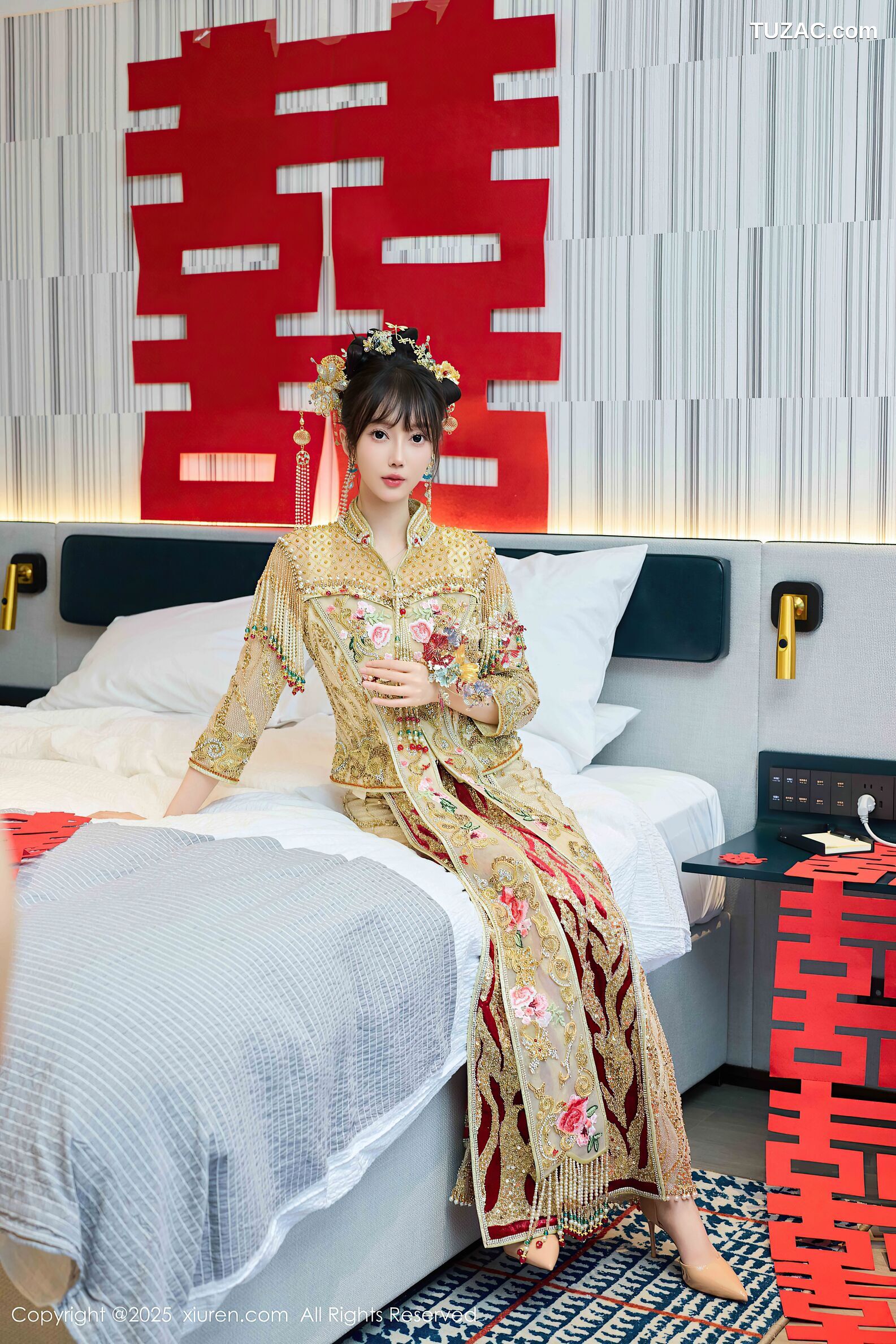 XiuRen秀人网-10567-玥儿玥er-金色新娘装诱惑-2025.07.21