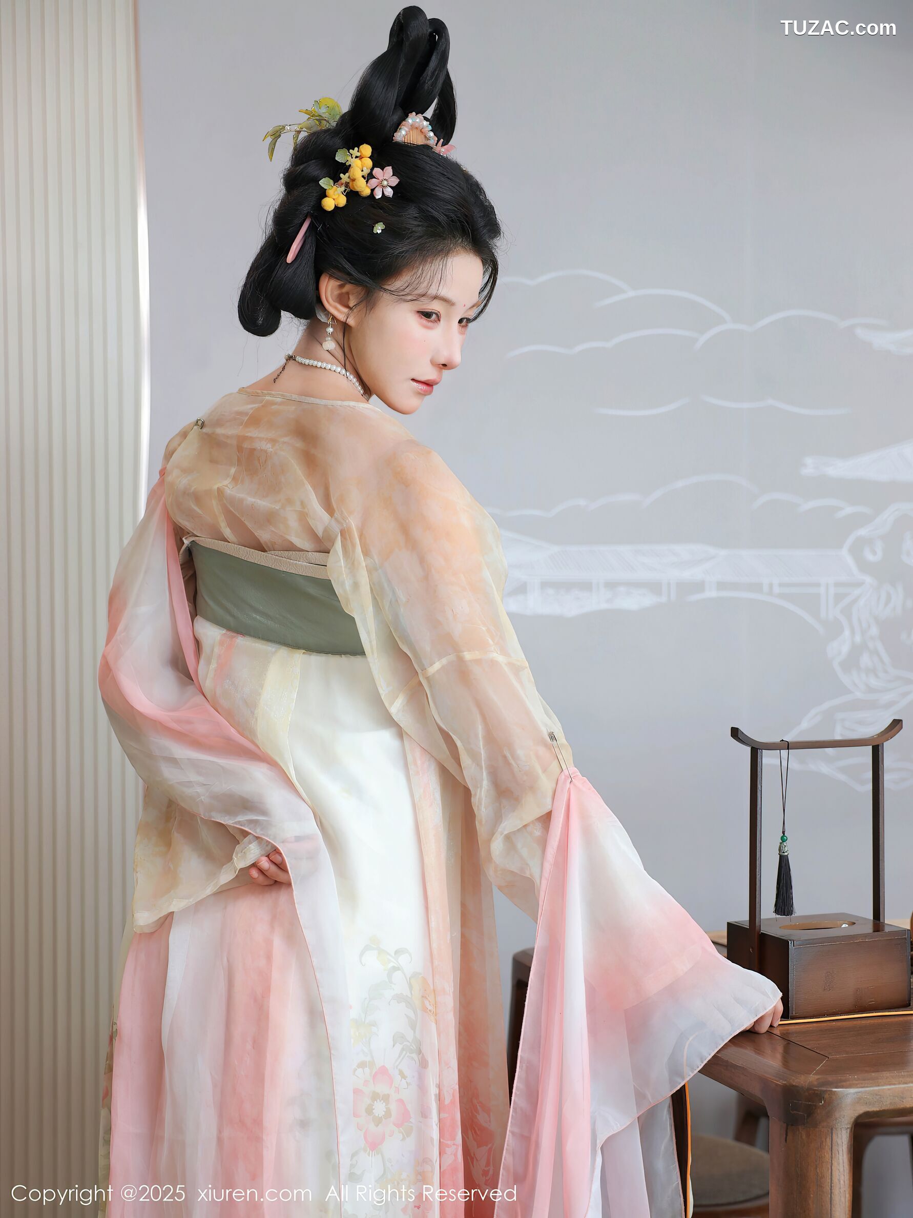 XiuRen秀人网-10645-梨霜儿-浅色古风汉服茶道-2025.08.13