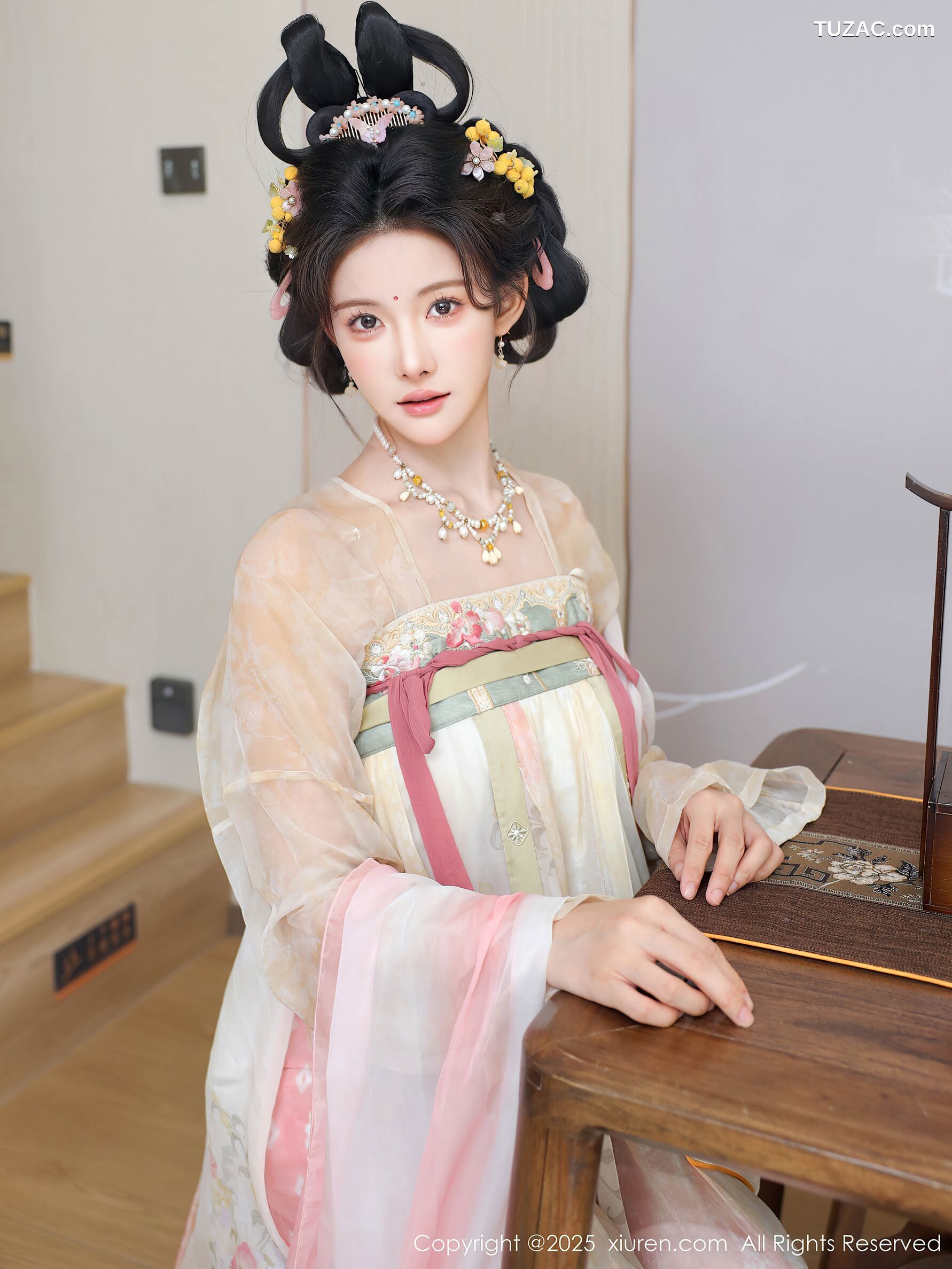 XiuRen秀人网-10645-梨霜儿-浅色古风汉服茶道-2025.08.13