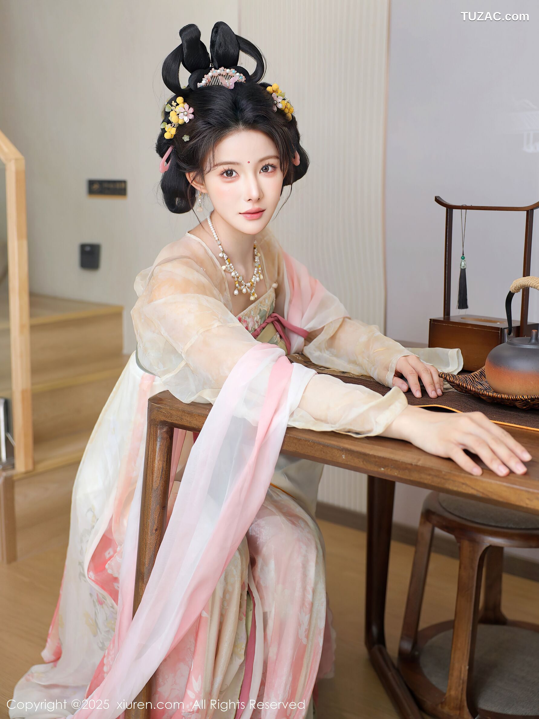 XiuRen秀人网-10645-梨霜儿-浅色古风汉服茶道-2025.08.13