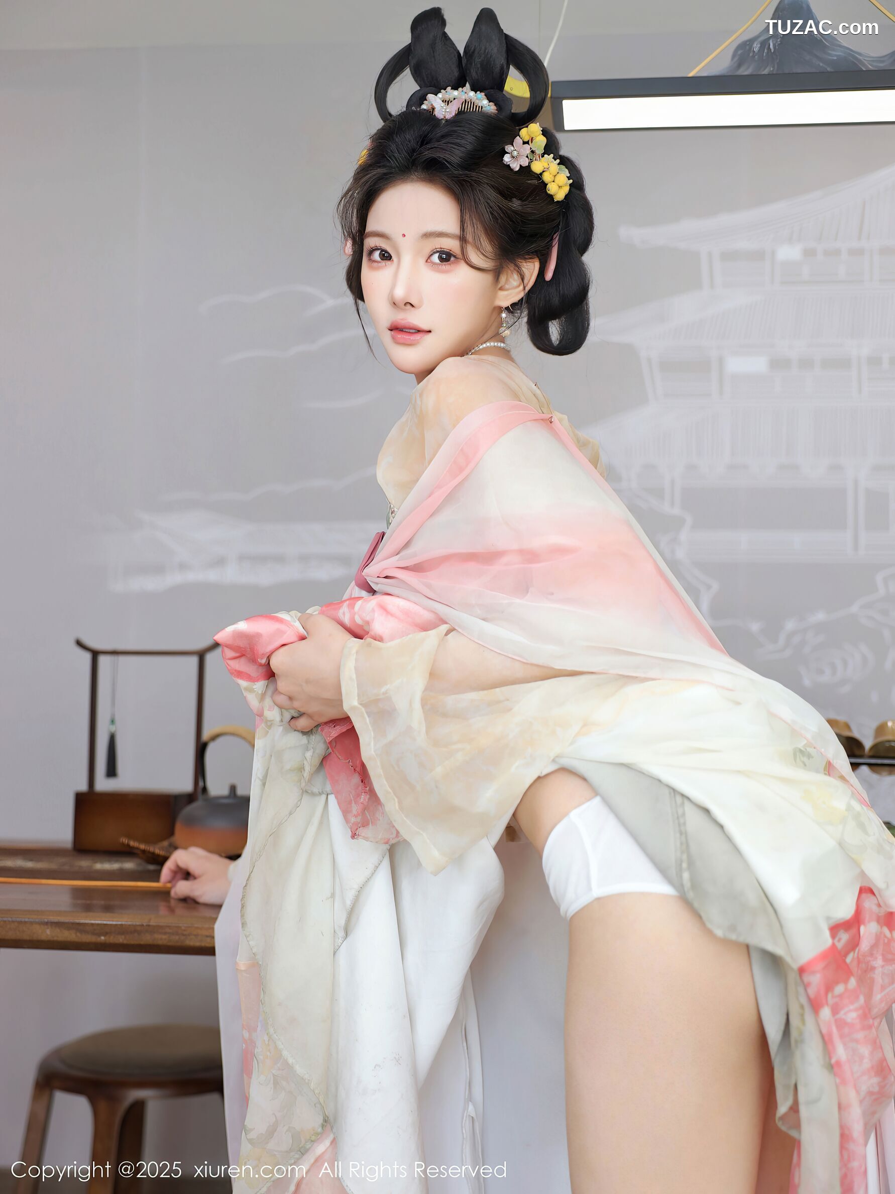 XiuRen秀人网-10645-梨霜儿-浅色古风汉服茶道-2025.08.13