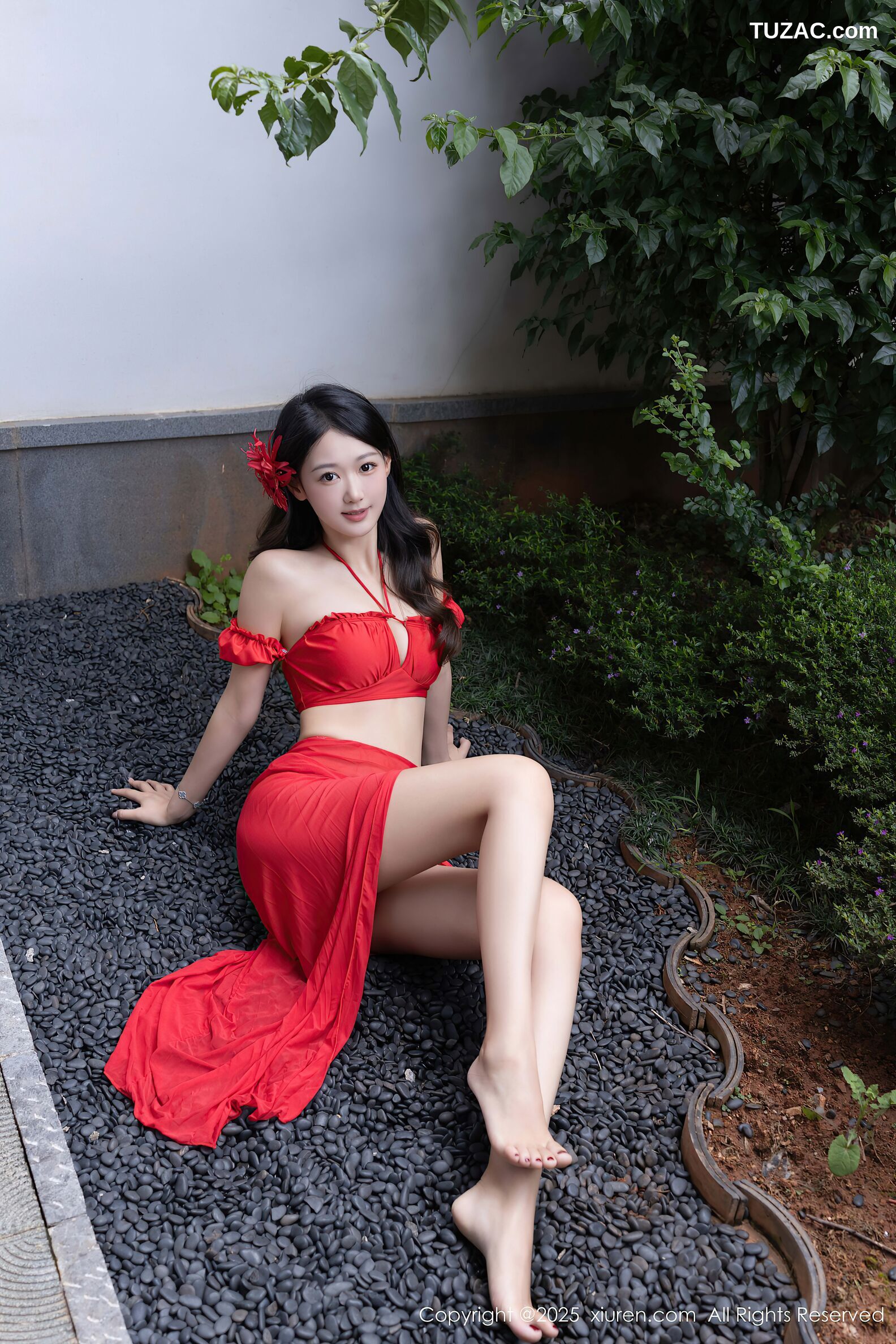 XiuRen秀人网-10662-唐安琪-性感红色内衣红裙宽松白T-2025.08.18